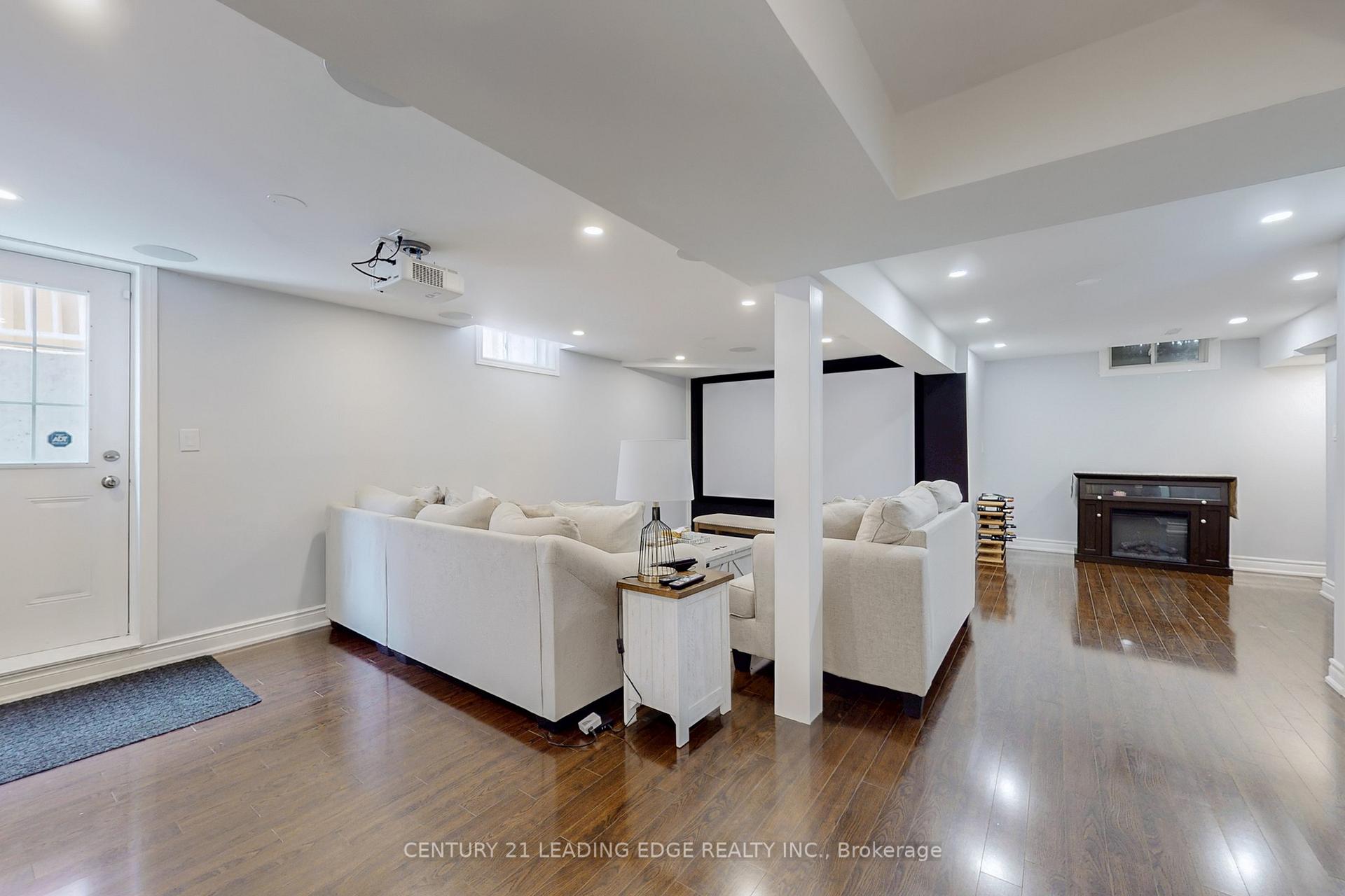 Photo 36 of 4 Townley Avenue, Markham, Milliken Mills East — HOMEH