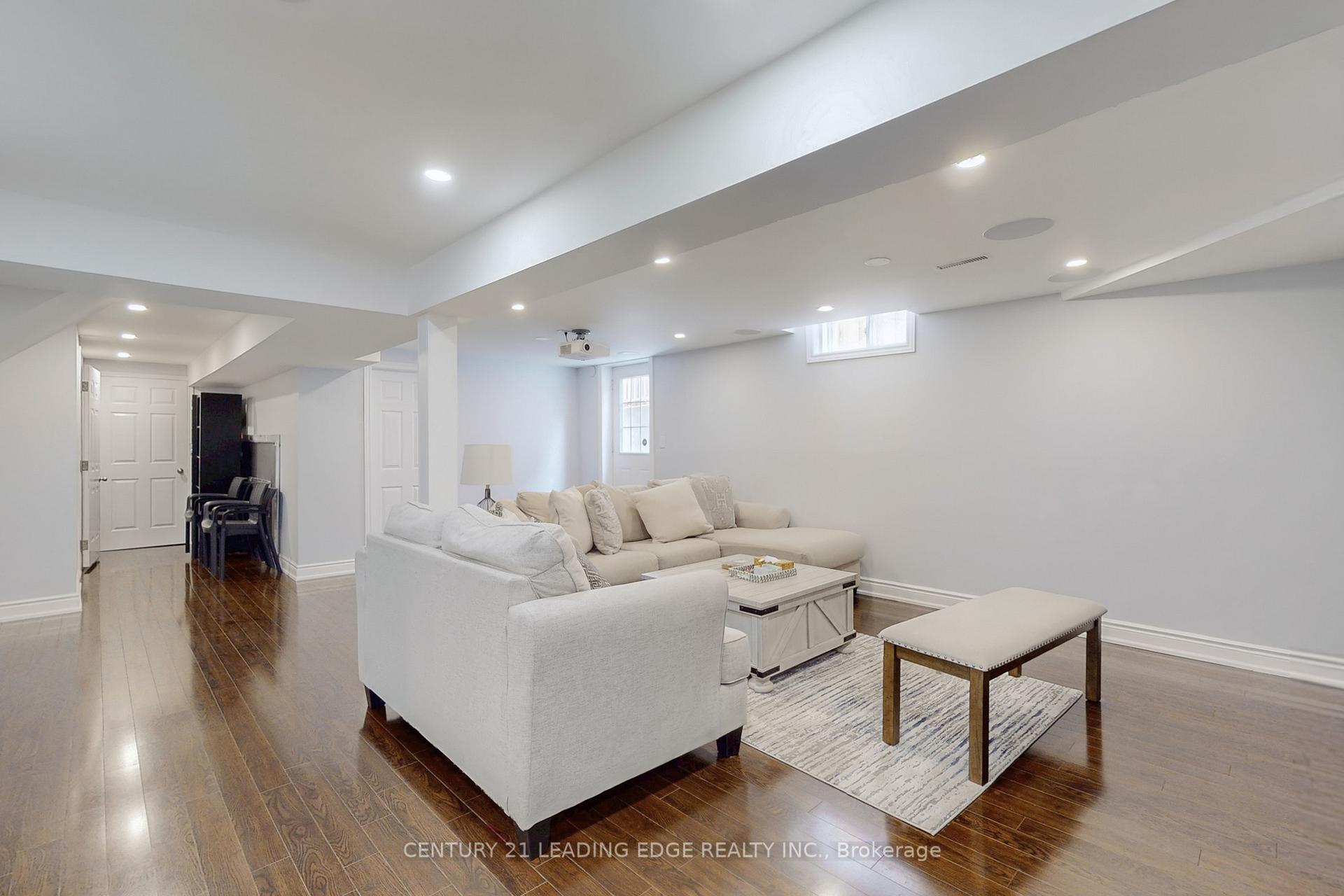 Photo 37 of 4 Townley Avenue, Markham, Milliken Mills East — HOMEH