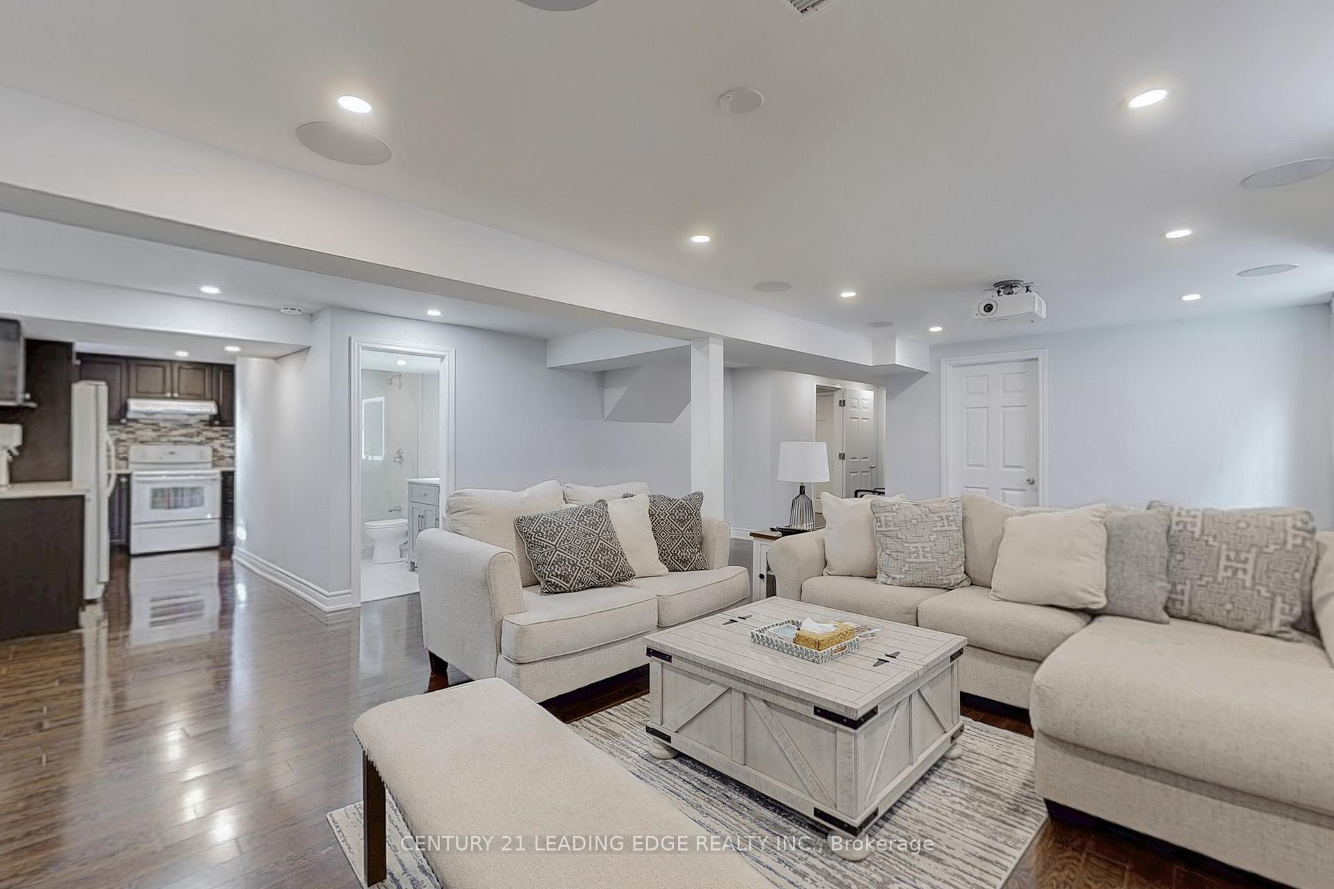 Photo 38 of 4 Townley Avenue, Markham, Milliken Mills East — HOMEH