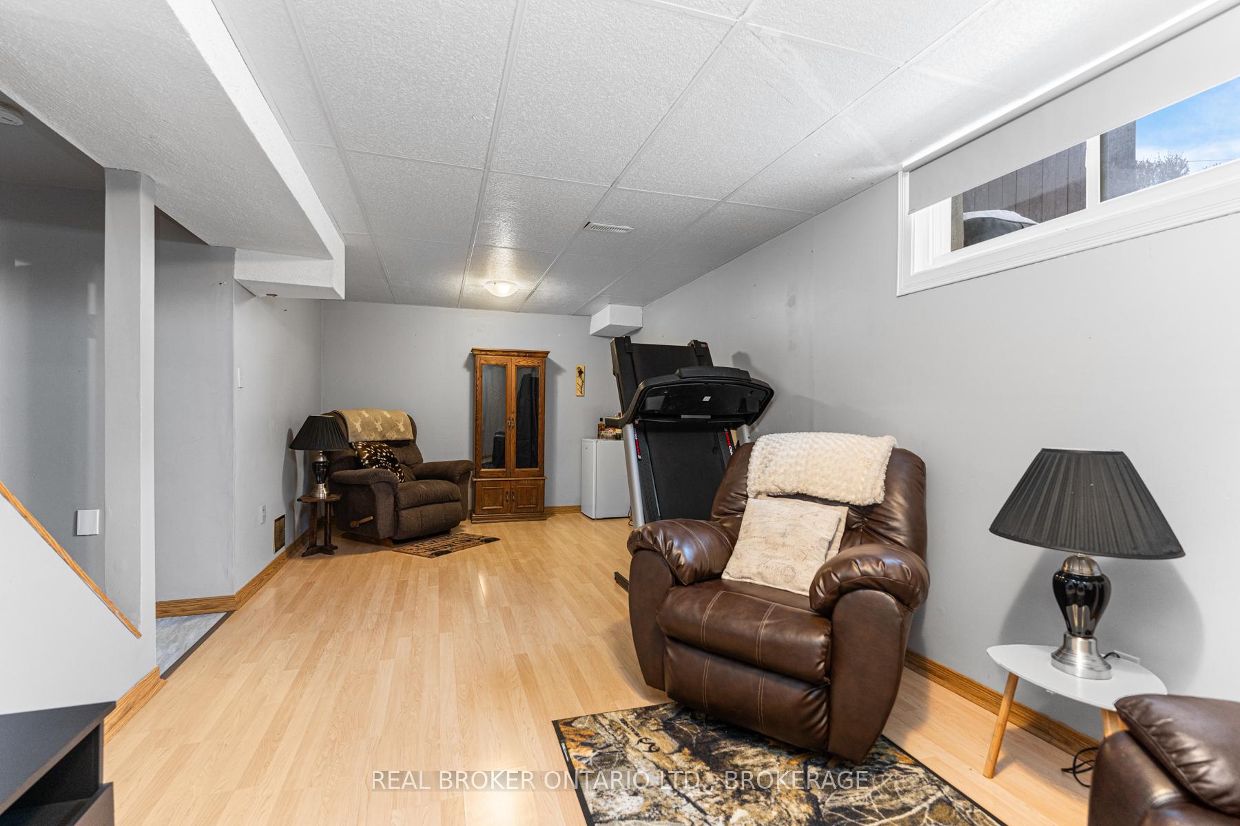 Photo 33 of 633 Davis Drive, Kingston, East Gardiners Rd — HOMEH