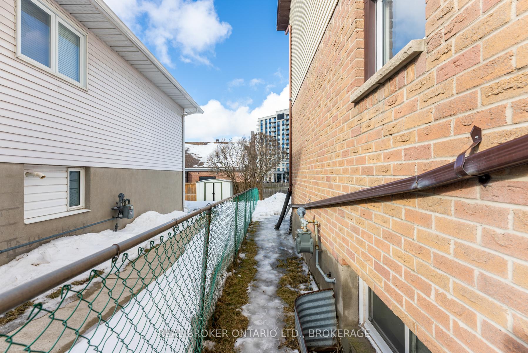 Photo 40 of 633 Davis Drive, Kingston, East Gardiners Rd — HOMEH