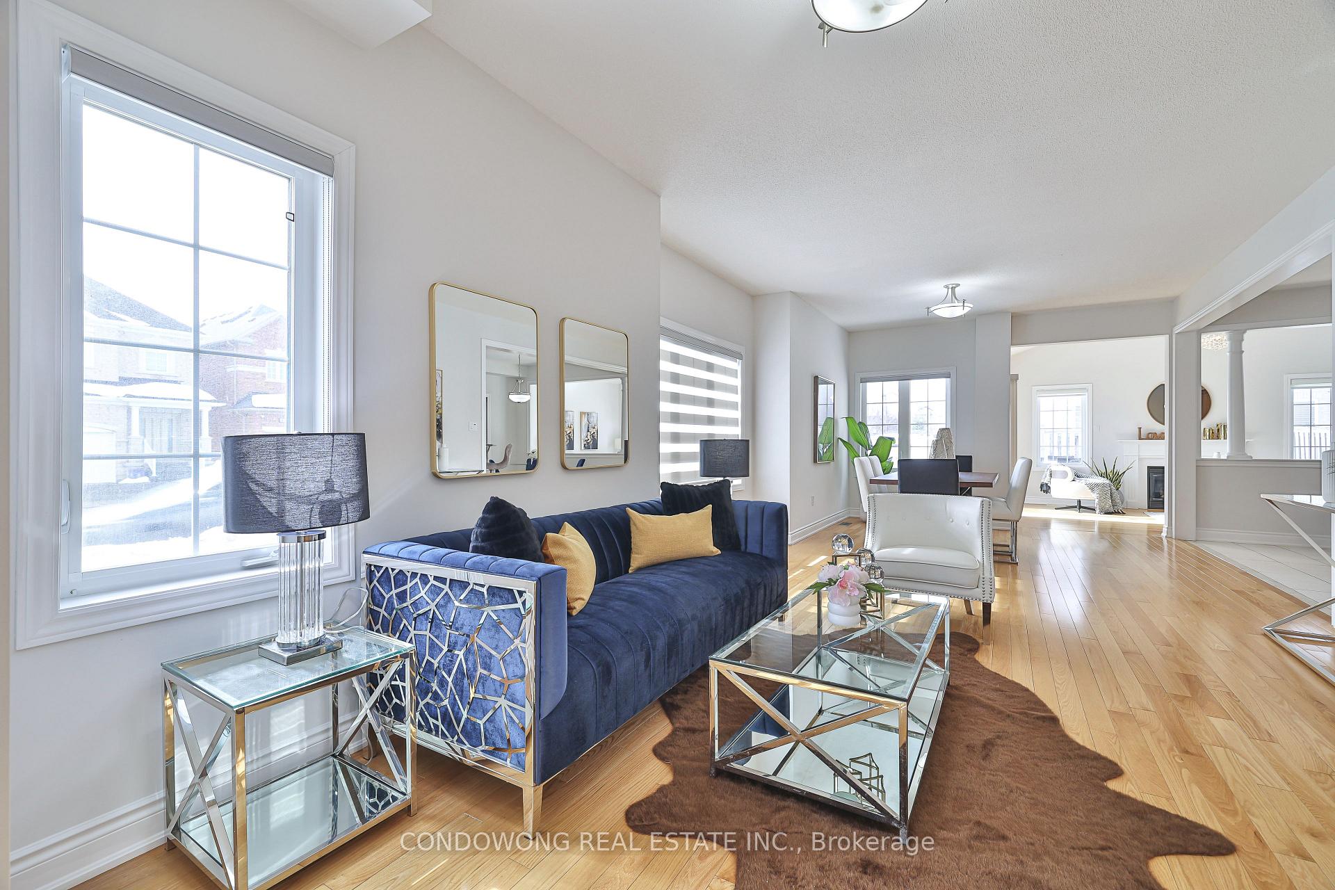 Photo 5 of 87 Avoca Drive, Markham, Village Green-South Unionville — HOMEH