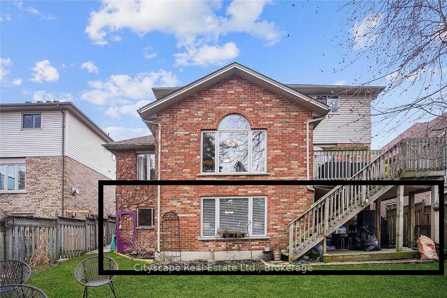 Photo 2 of 154 Hepburn Crescent, Hamilton, Mountview — HOMEH