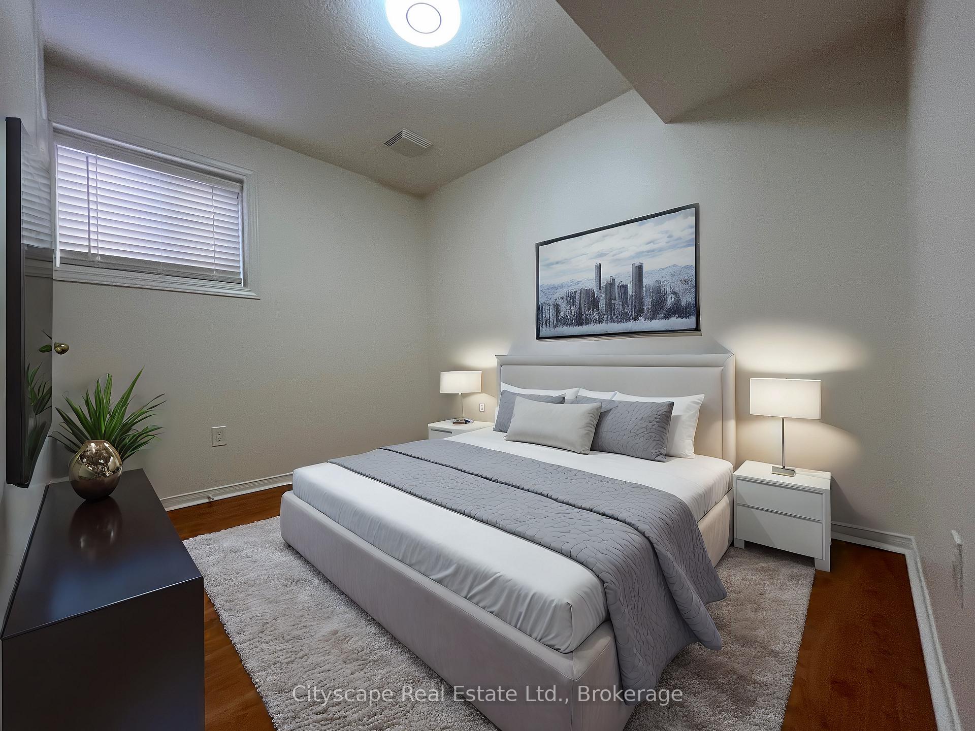 Photo 5 of 154 Hepburn Crescent, Hamilton, Mountview — HOMEH