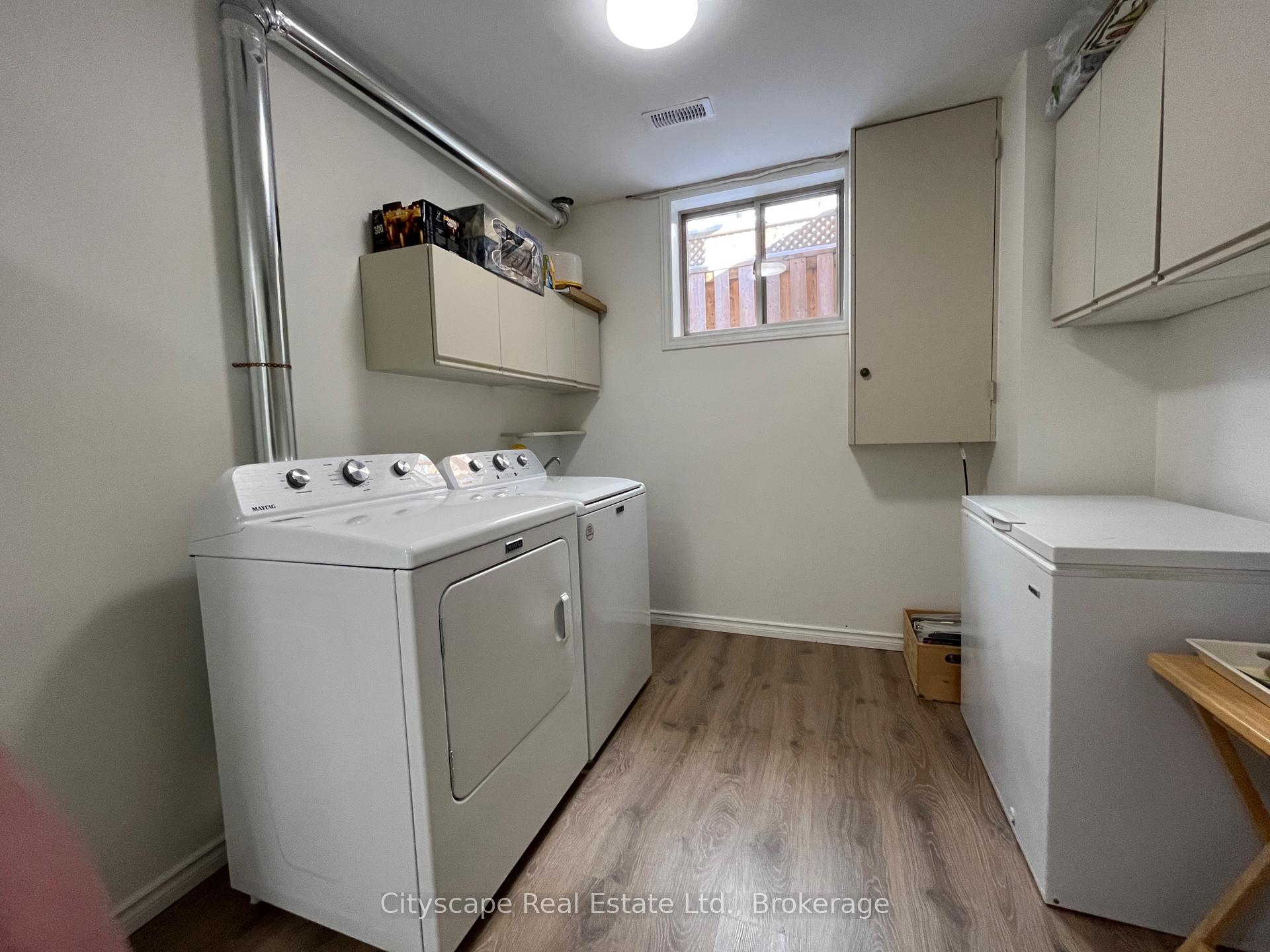 Photo 7 of 154 Hepburn Crescent, Hamilton, Mountview — HOMEH