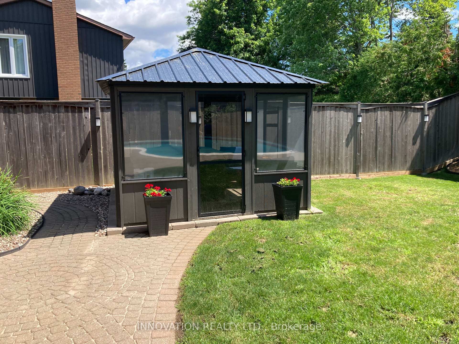 Photo 38 of 31 Beaufort Drive, Ottawa, Kanata - Katimavik — HOMEH