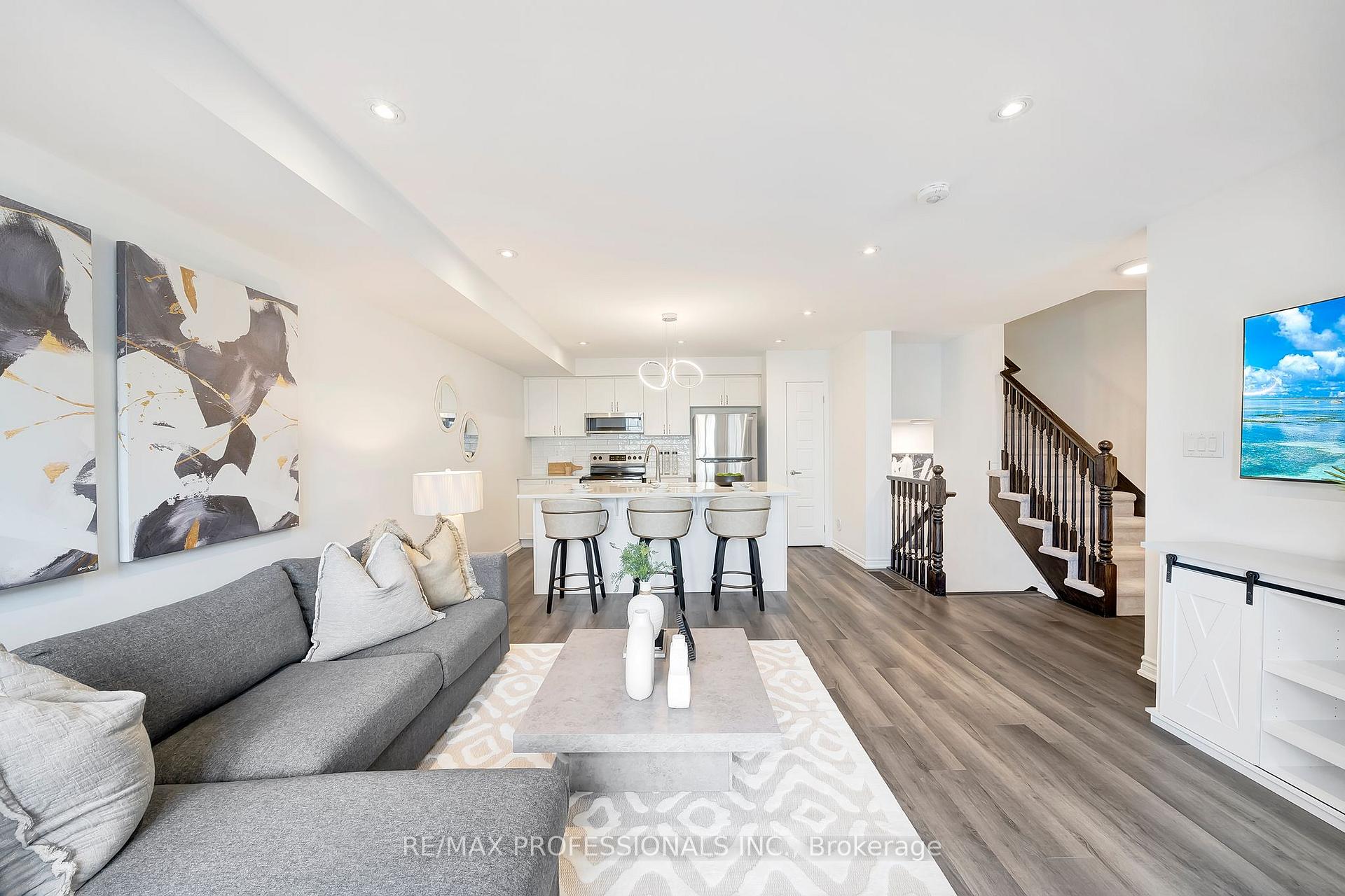 Photo 5 of 1272 Hop Place, Milton, Cobban — HOMEH