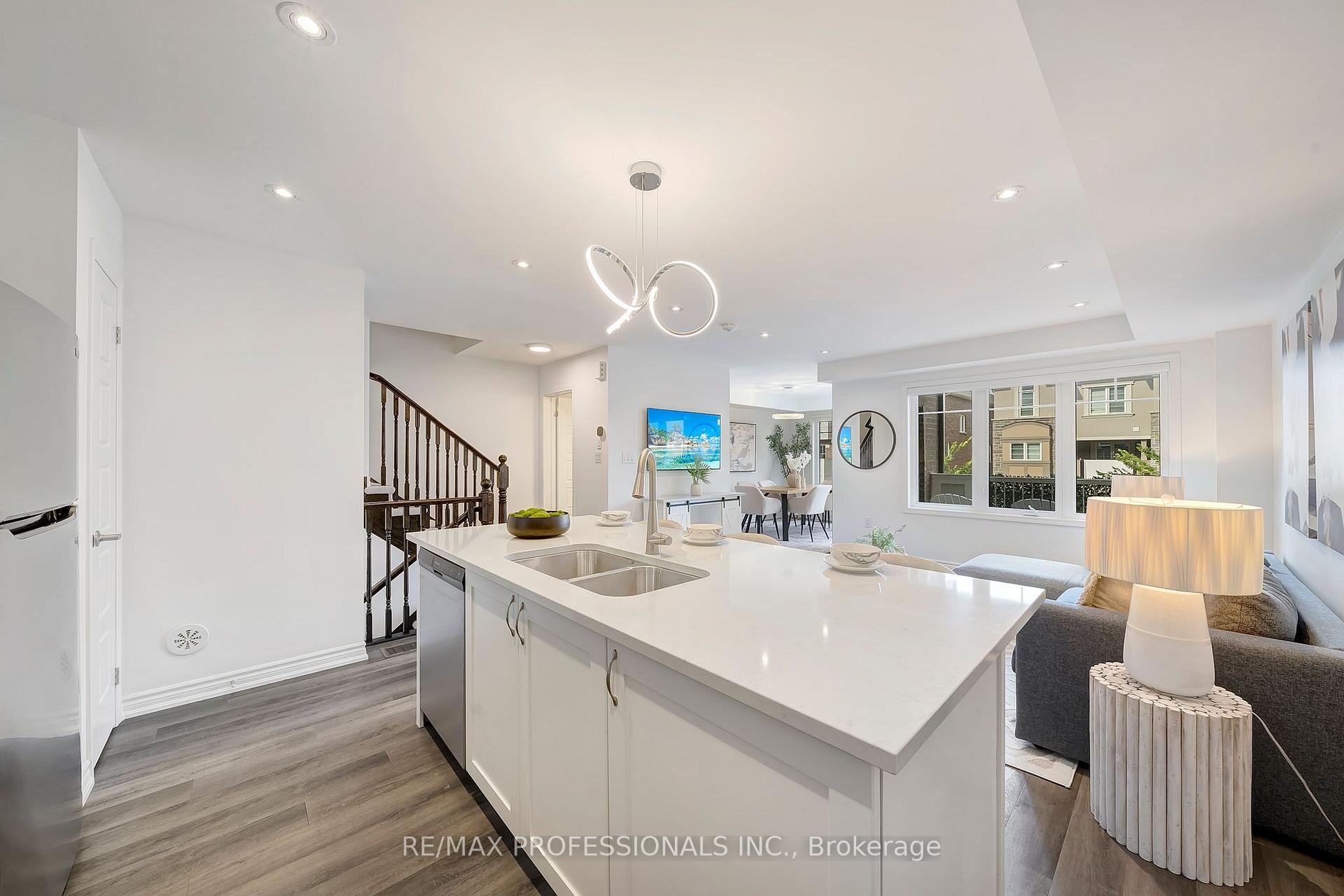 Photo 8 of 1272 Hop Place, Milton, Cobban — HOMEH