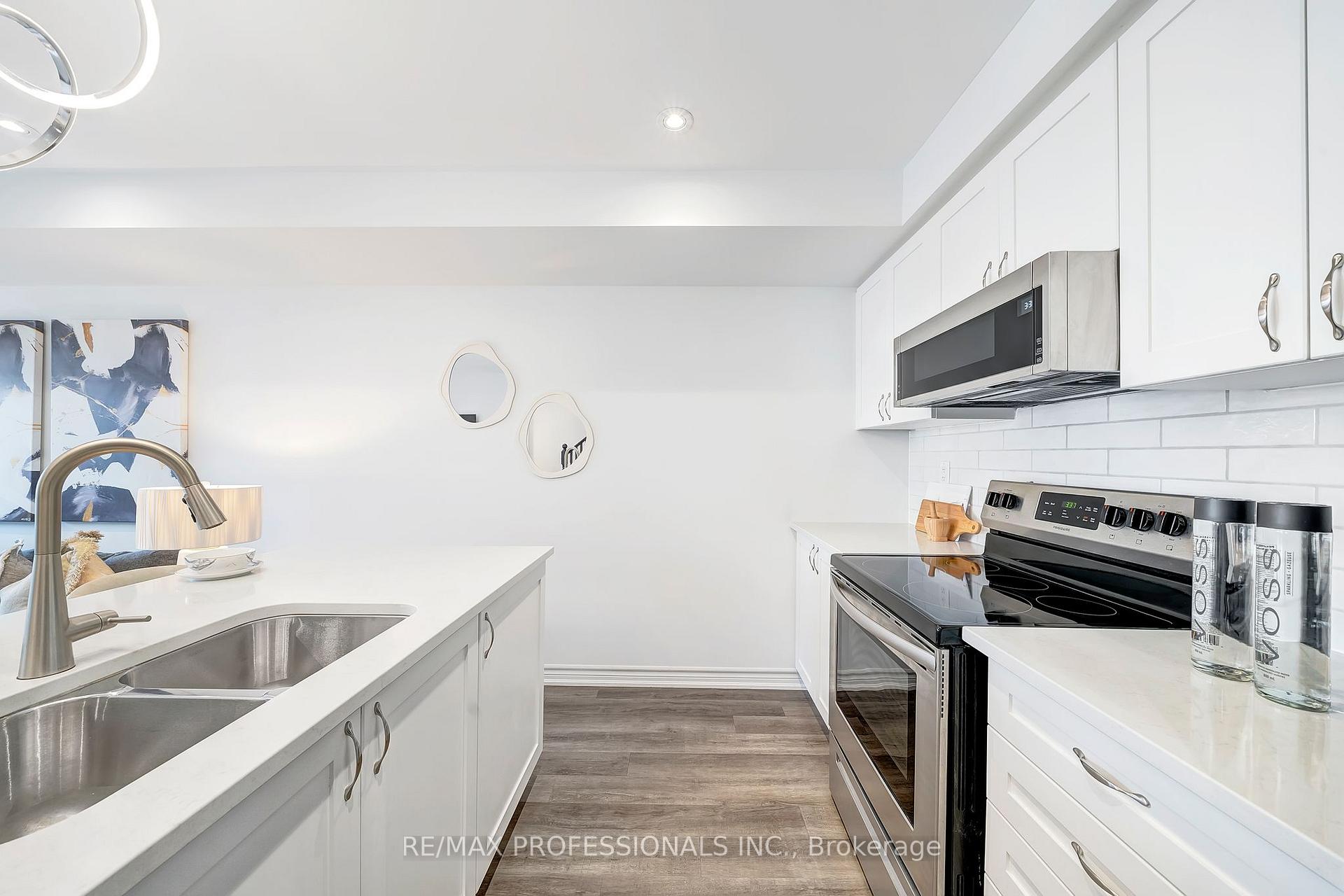 Photo 9 of 1272 Hop Place, Milton, Cobban — HOMEH