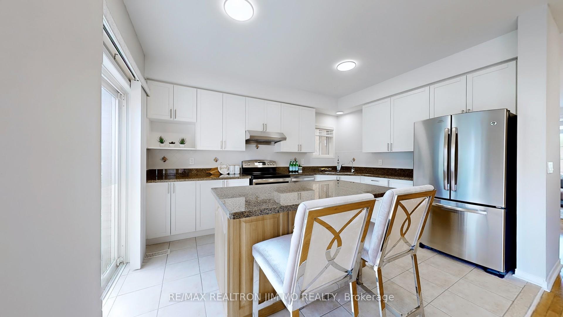 Photo 13 of 101 Orchard Hill Boulevard, Markham, Berczy — HOMEH