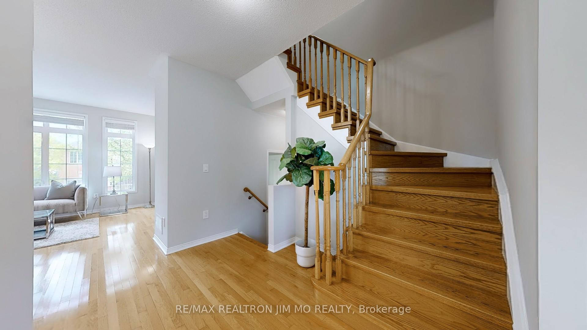 Photo 19 of 101 Orchard Hill Boulevard, Markham, Berczy — HOMEH