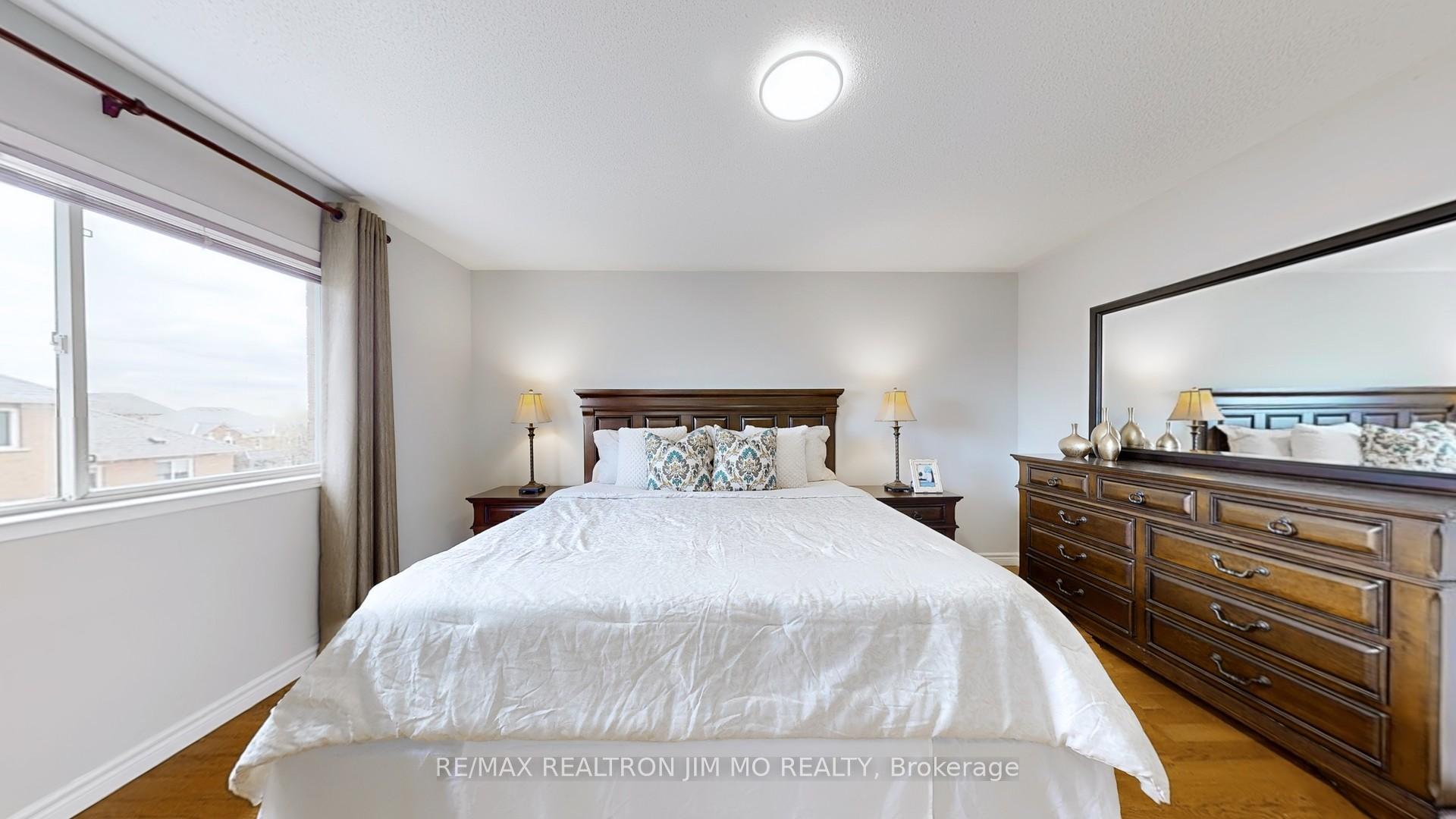 Photo 21 of 101 Orchard Hill Boulevard, Markham, Berczy — HOMEH