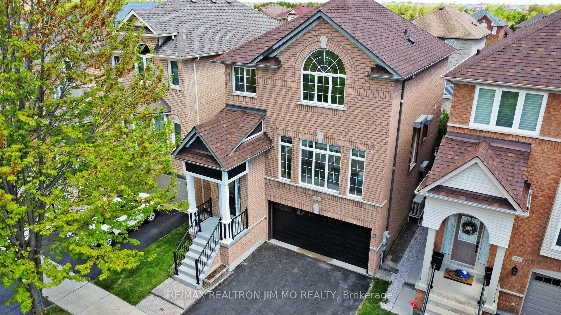 Photo 50 of 101 Orchard Hill Boulevard, Markham, Berczy — HOMEH