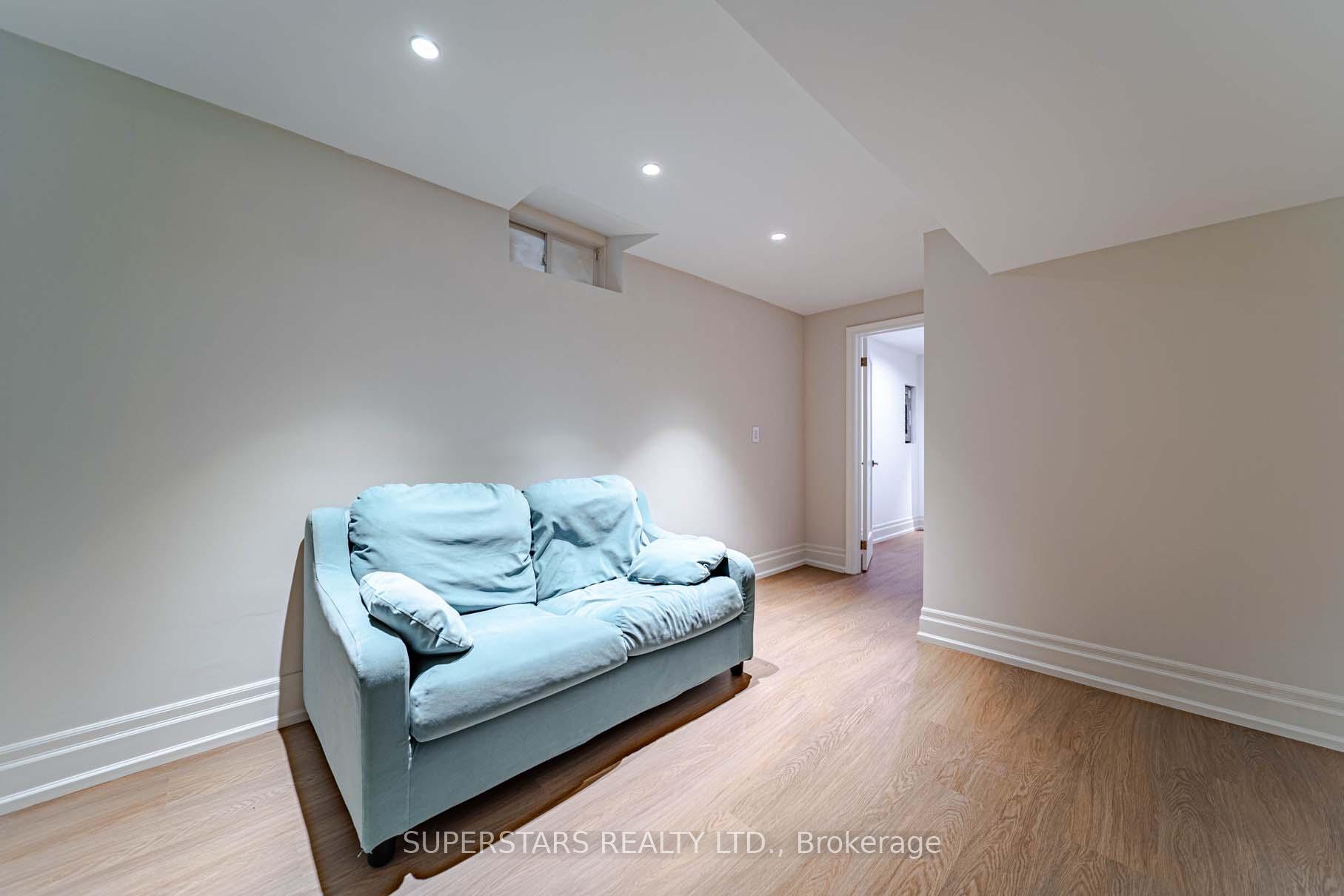 Photo 34 of 9 Neeley Road, Markham, Greensborough — HOMEH