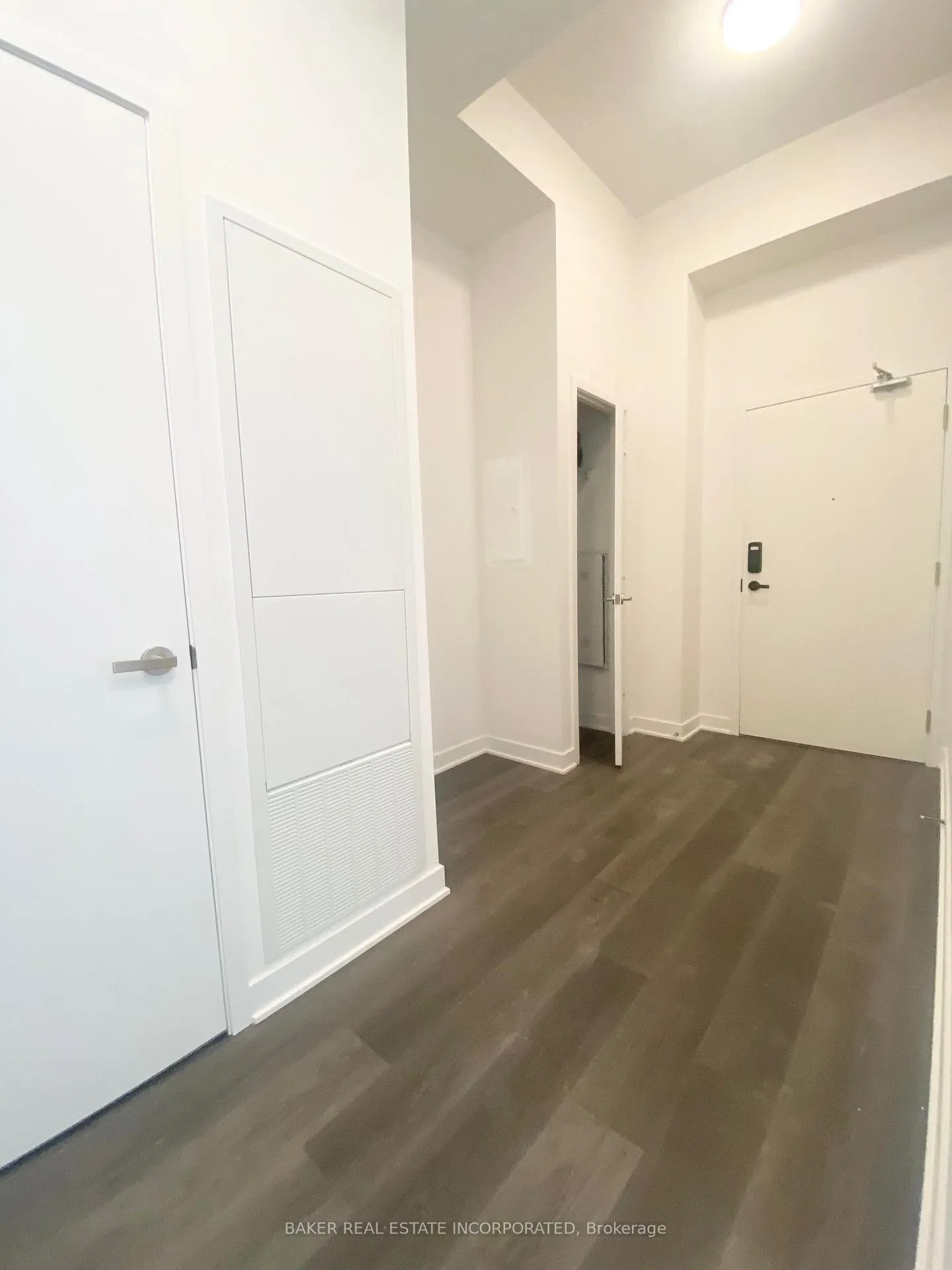 Photo 1 of Unit 4807, 3900 Confederation Parkway, Mississauga, City Centre — HOMEH