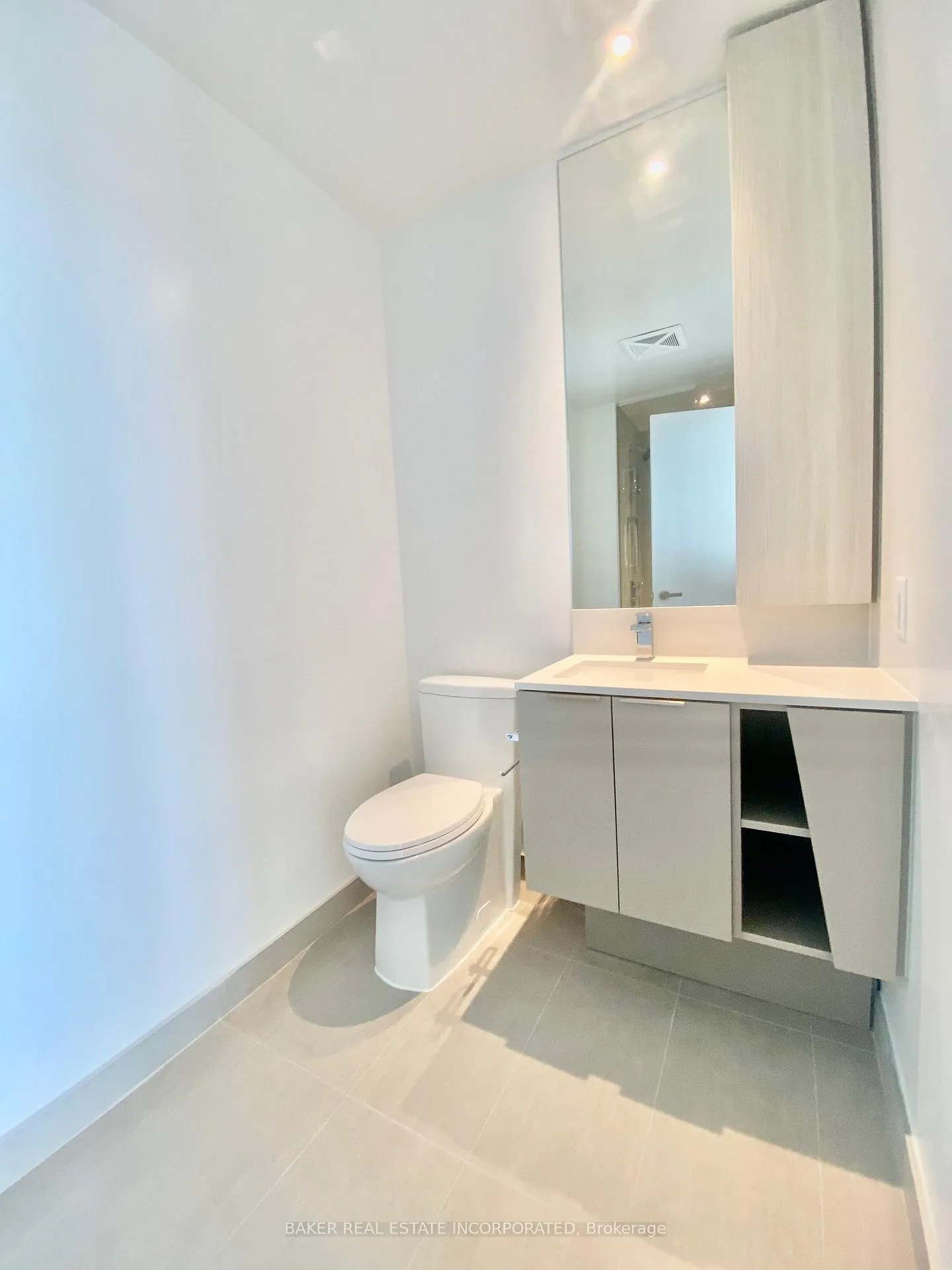 Photo 12 of Unit 4807, 3900 Confederation Parkway, Mississauga, City Centre — HOMEH