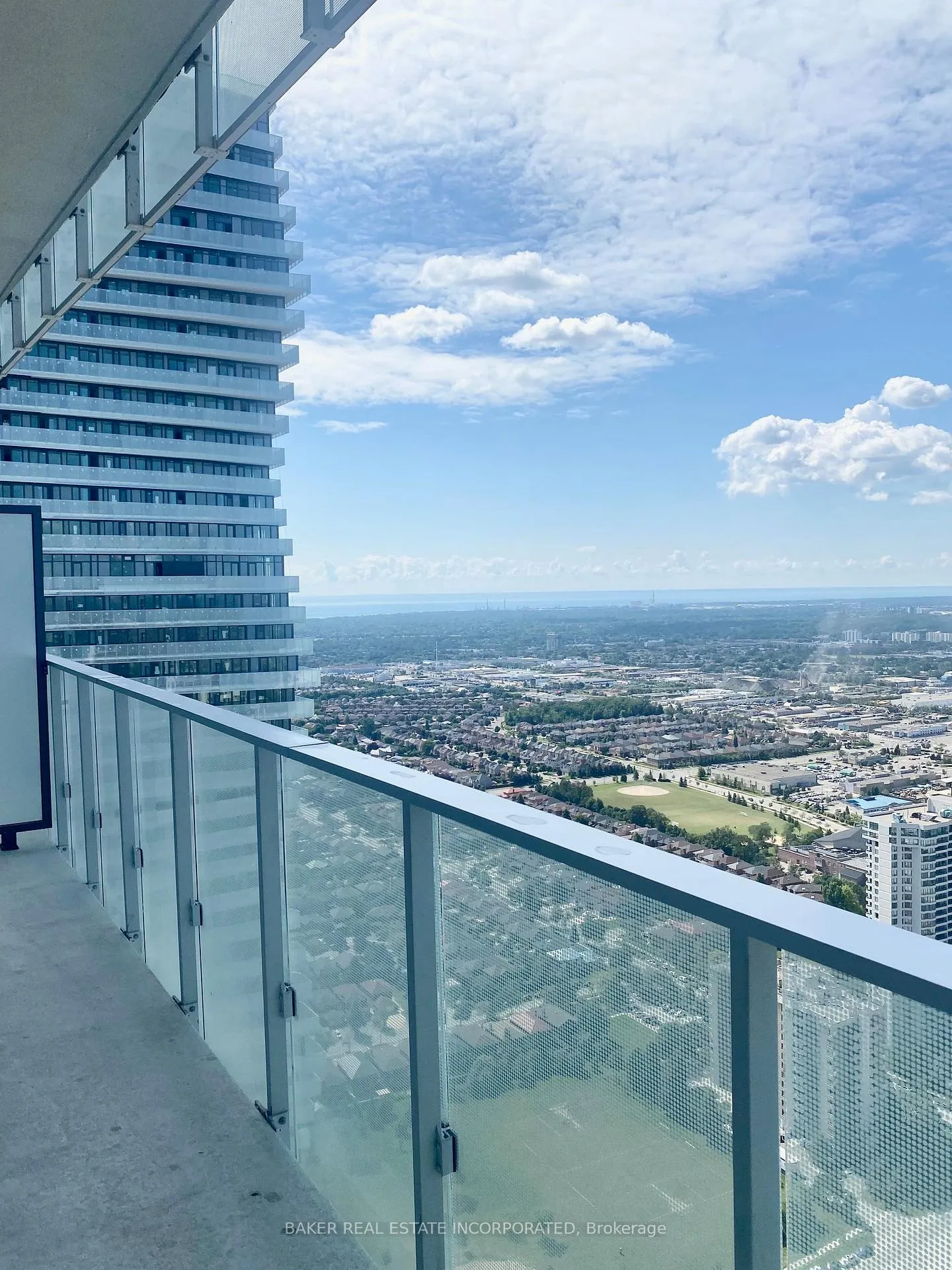 Photo 14 of Unit 4807, 3900 Confederation Parkway, Mississauga, City Centre — HOMEH