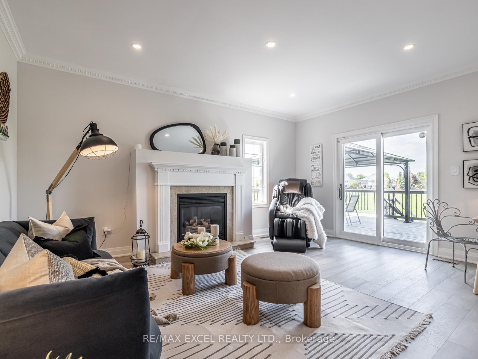 Photo 11 of 332 Calvert Road, Markham, Cachet — HOMEH