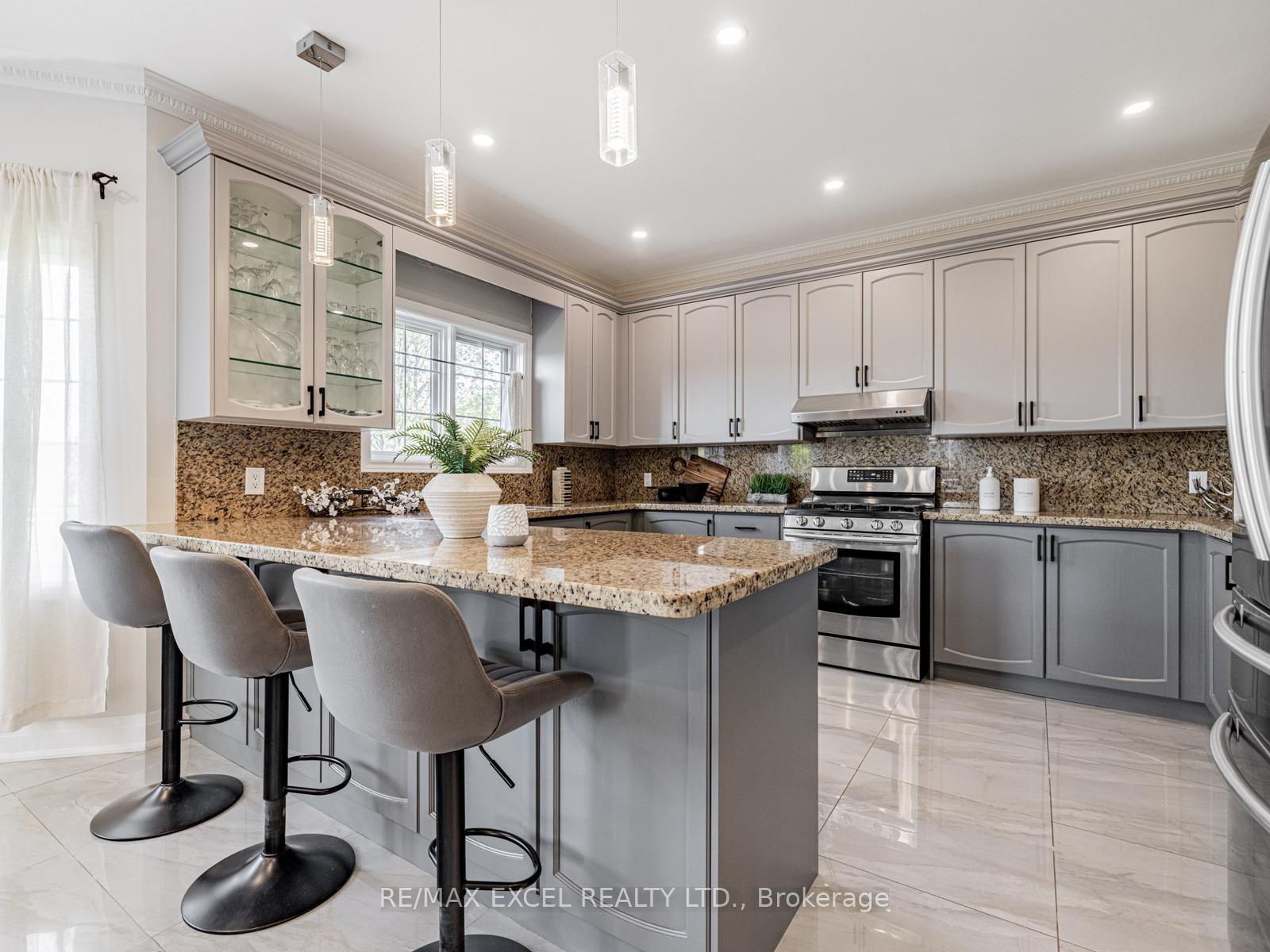 Photo 15 of 332 Calvert Road, Markham, Cachet — HOMEH