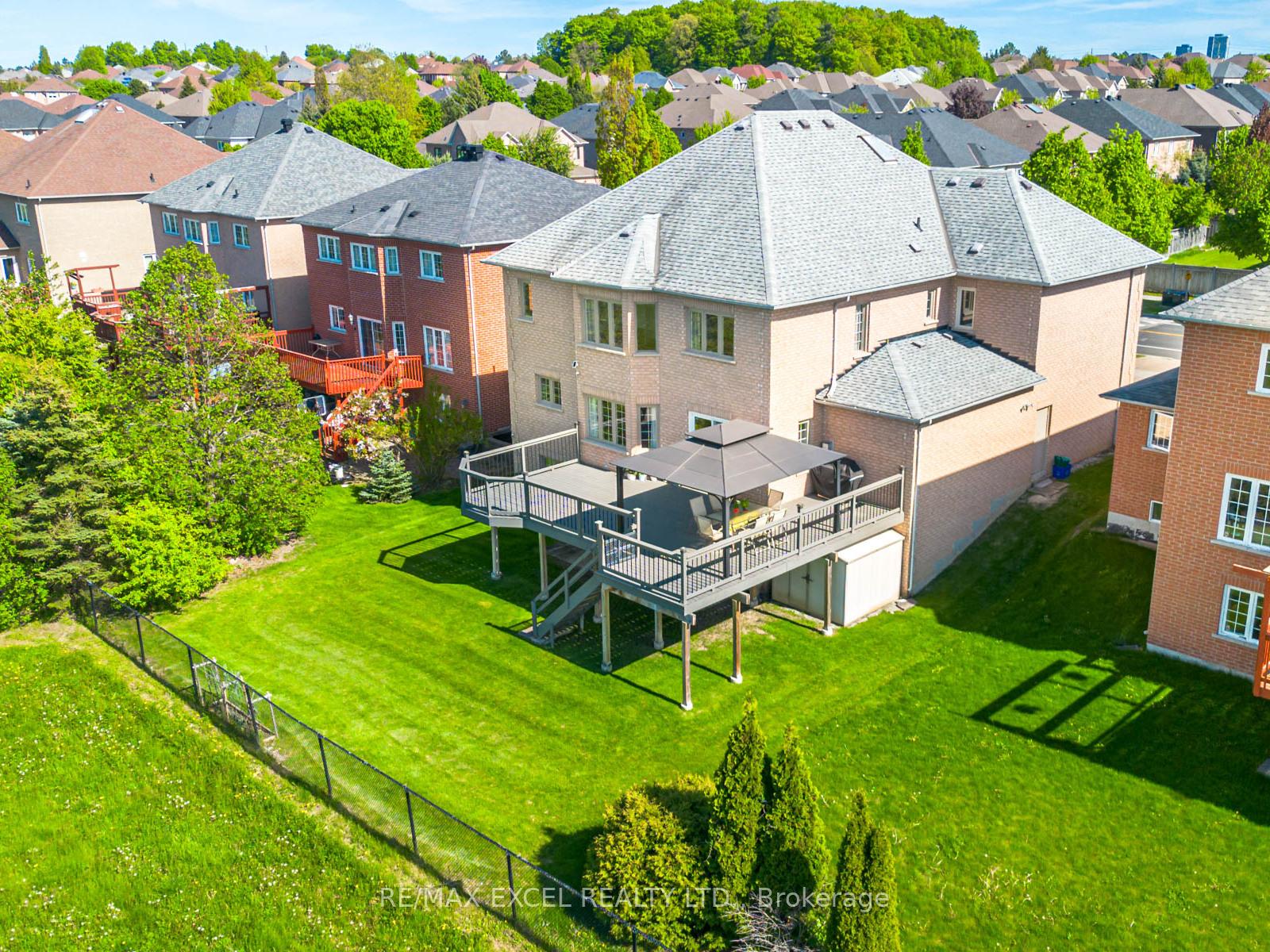 Photo 39 of 332 Calvert Road, Markham, Cachet — HOMEH