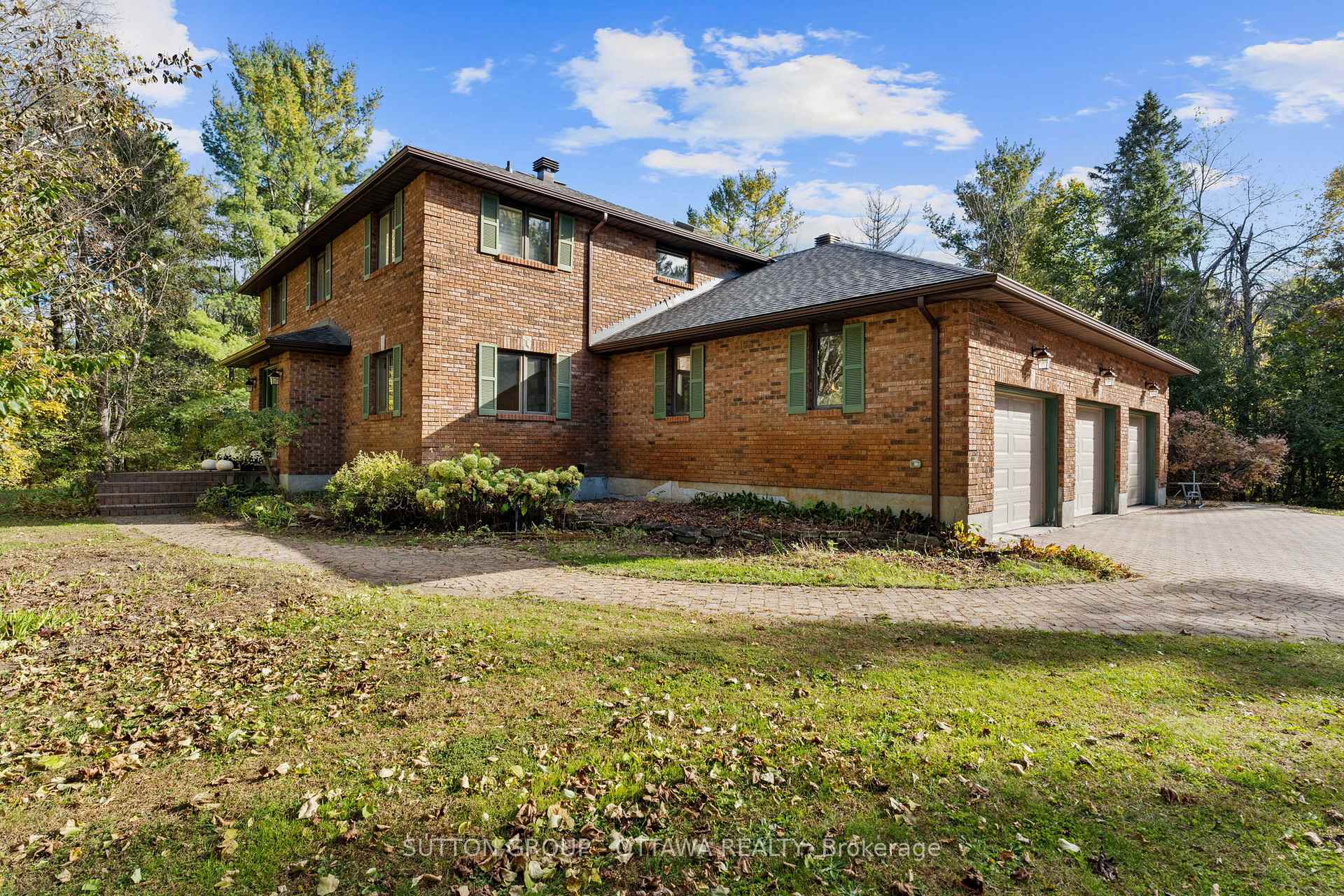 Photo 4 of 7 Rolston Way, Ottawa, Kanata - Rural Kanata (Central) — HOMEH