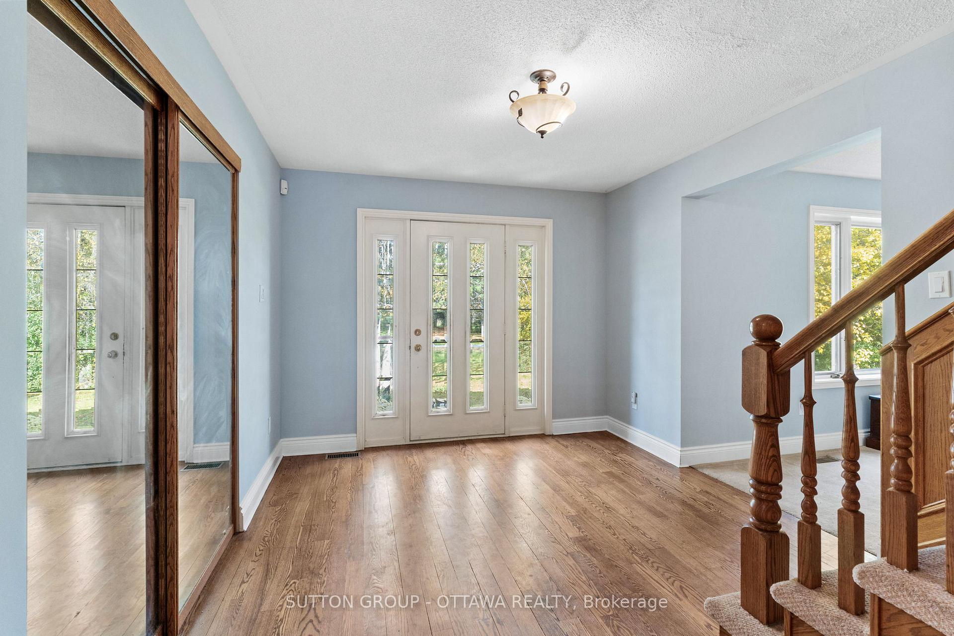 Photo 7 of 7 Rolston Way, Ottawa, Kanata - Rural Kanata (Central) — HOMEH
