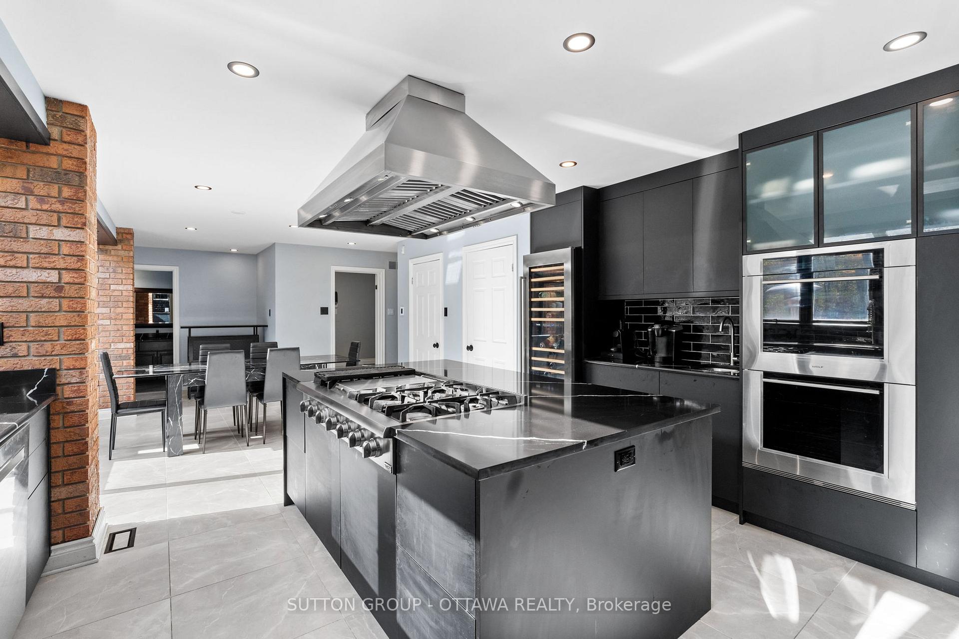 Photo 17 of 7 Rolston Way, Ottawa, Kanata - Rural Kanata (Central) — HOMEH