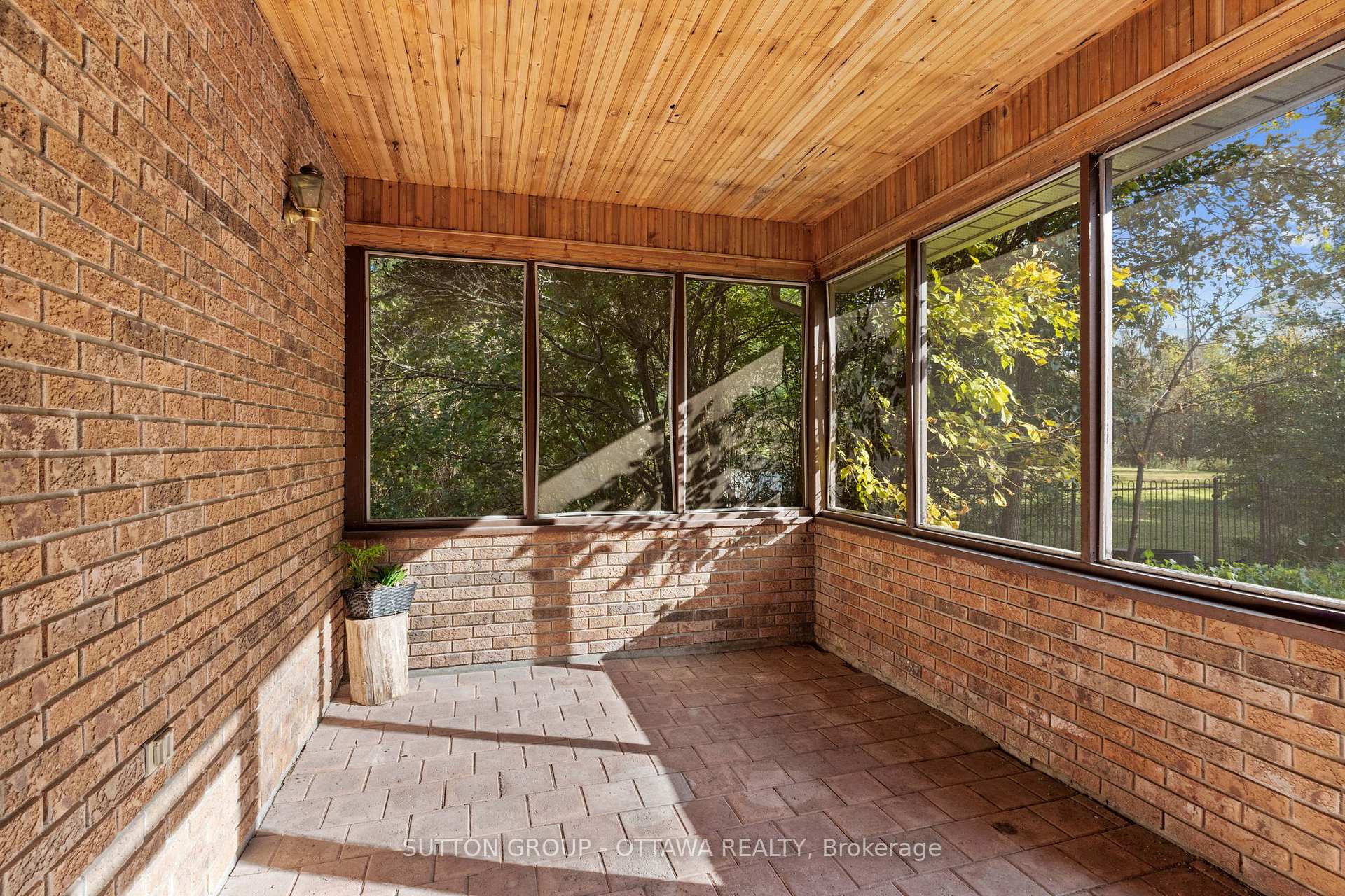 Photo 36 of 7 Rolston Way, Ottawa, Kanata - Rural Kanata (Central) — HOMEH