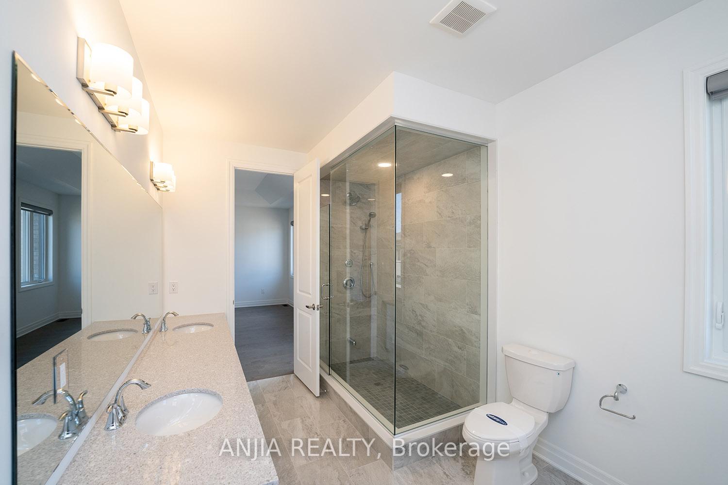 Photo 15 of 47 Berczy Manor Crescent, Markham, Rural Markham — HOMEH
