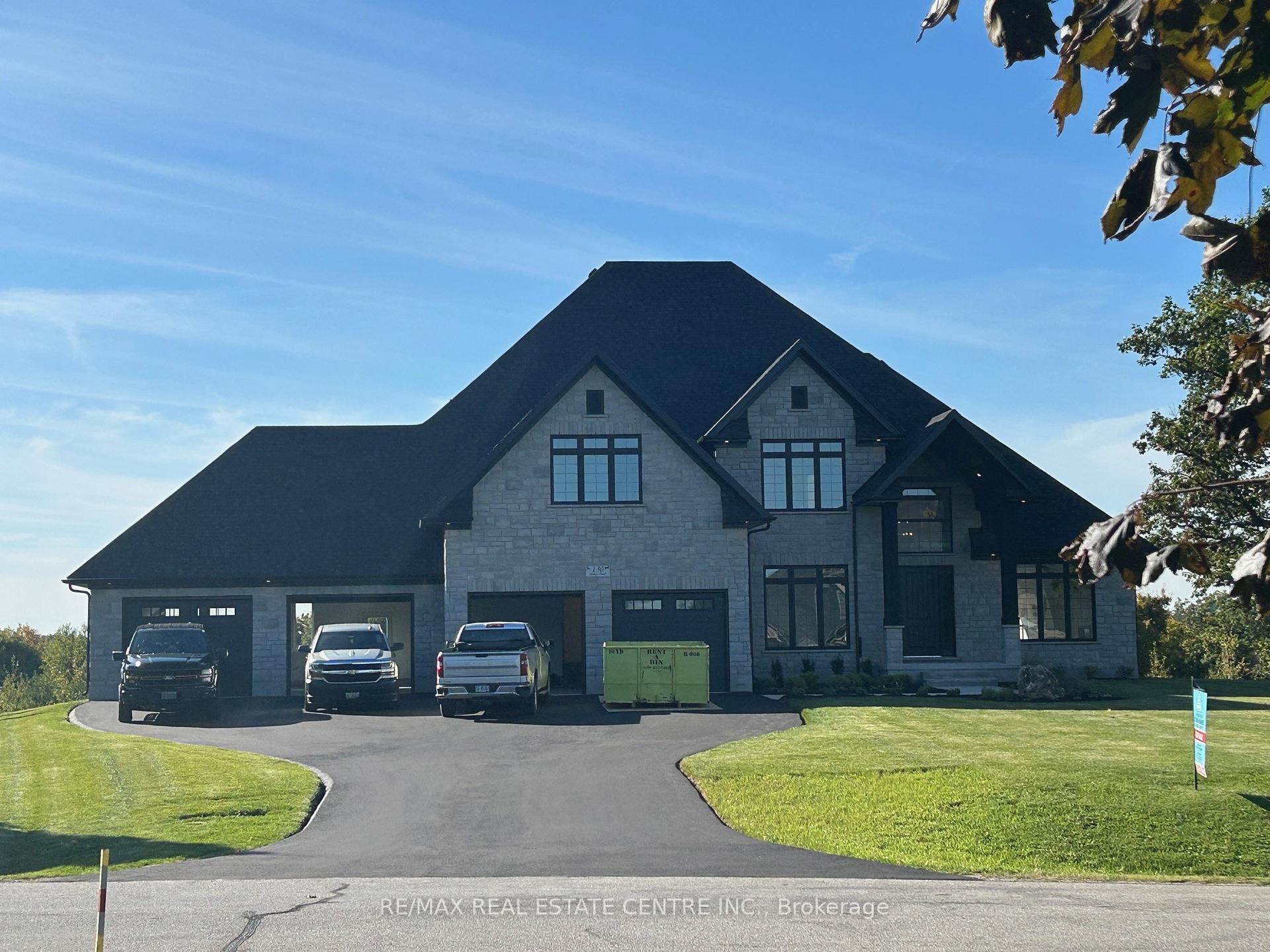 Photo 1 of 130 Stokes Trail, Milton, Campbellville — HOMEH