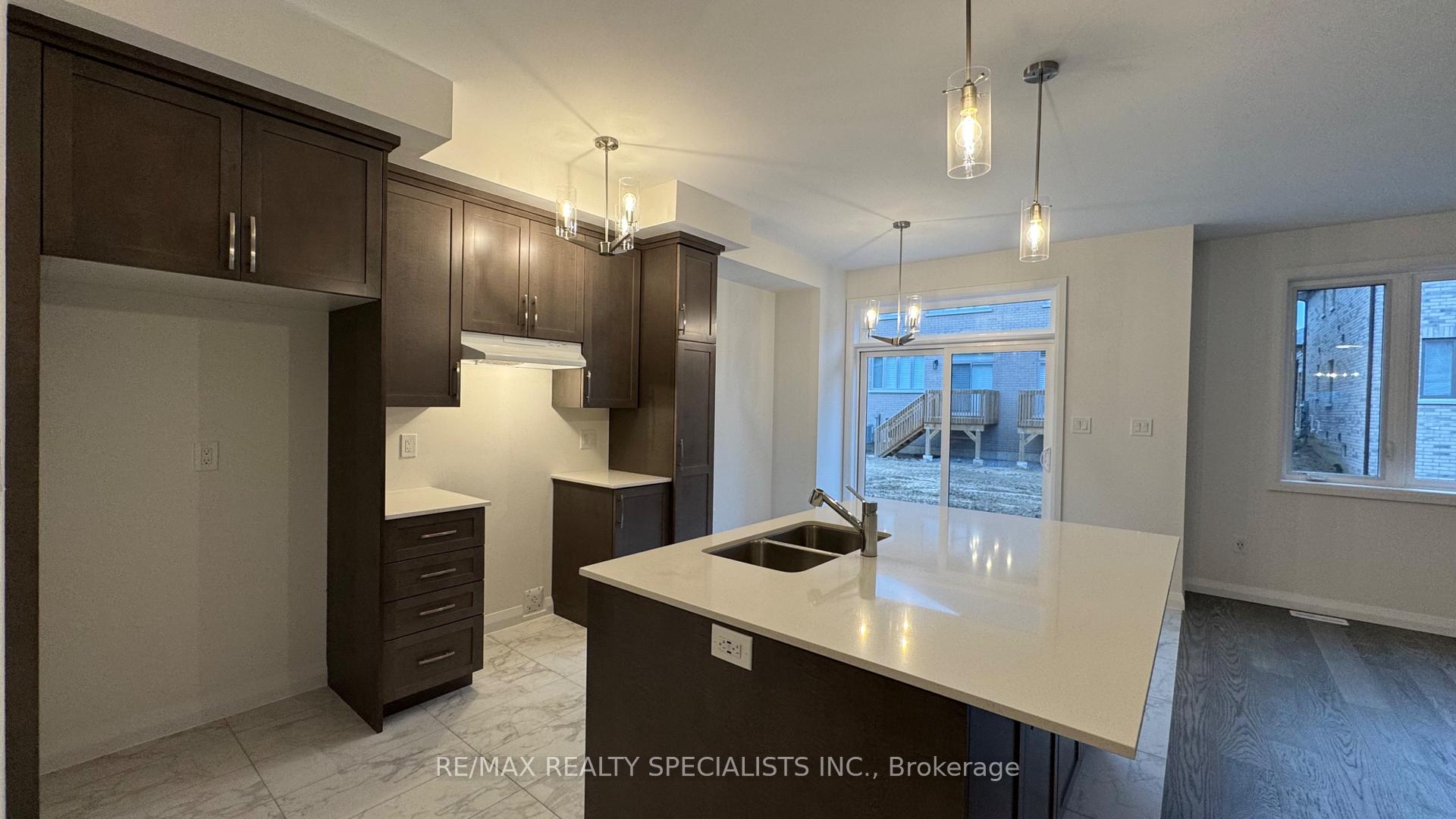 Photo 9 of 28 Sagewood Drive, Hamilton, Sheldon — HOMEH