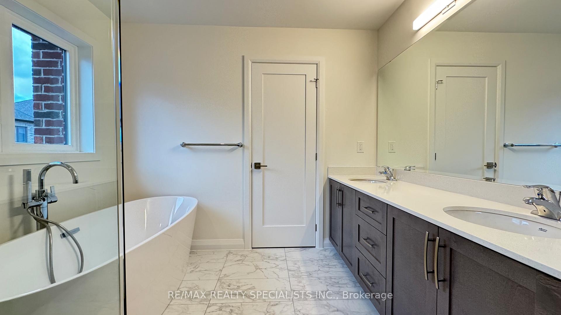 Photo 18 of 28 Sagewood Drive, Hamilton, Sheldon — HOMEH