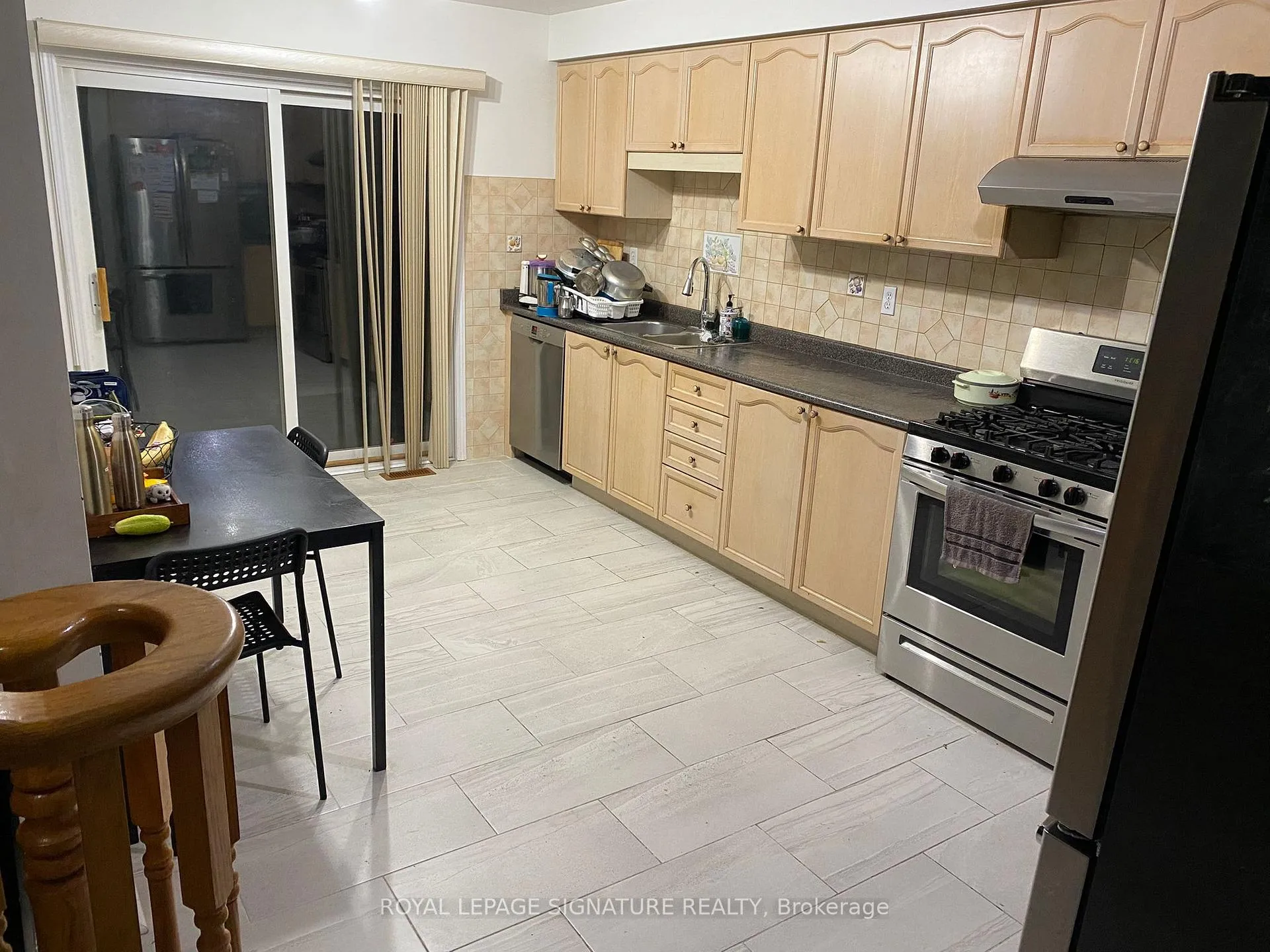 Photo 4 of Unit Upper, 1025 Barclay Circle, Milton, Beaty — HOMEH