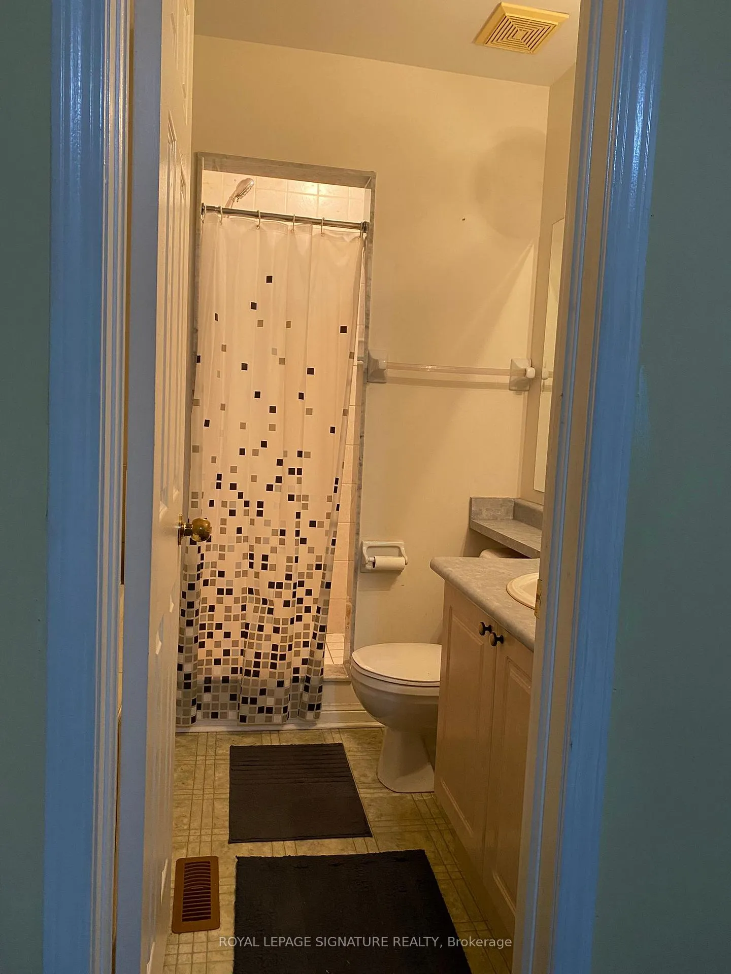 Photo 12 of Unit Upper, 1025 Barclay Circle, Milton, Beaty — HOMEH