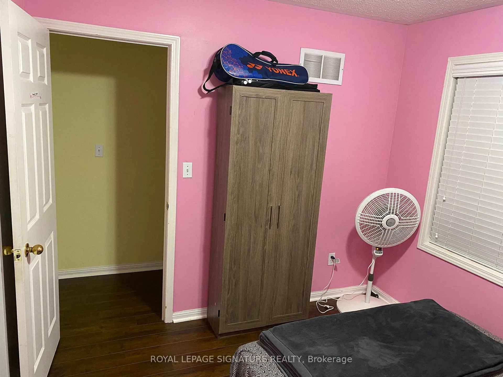 Photo 14 of Unit Upper, 1025 Barclay Circle, Milton, Beaty — HOMEH