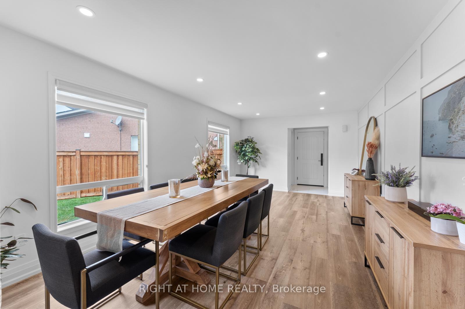 Photo 9 of 394 Baverstock Crescent, Milton, Clarke — HOMEH