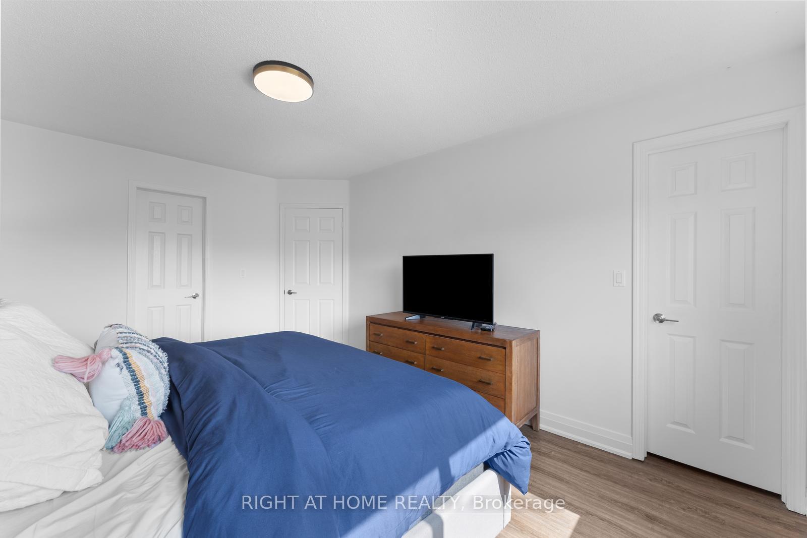 Photo 24 of 394 Baverstock Crescent, Milton, Clarke — HOMEH