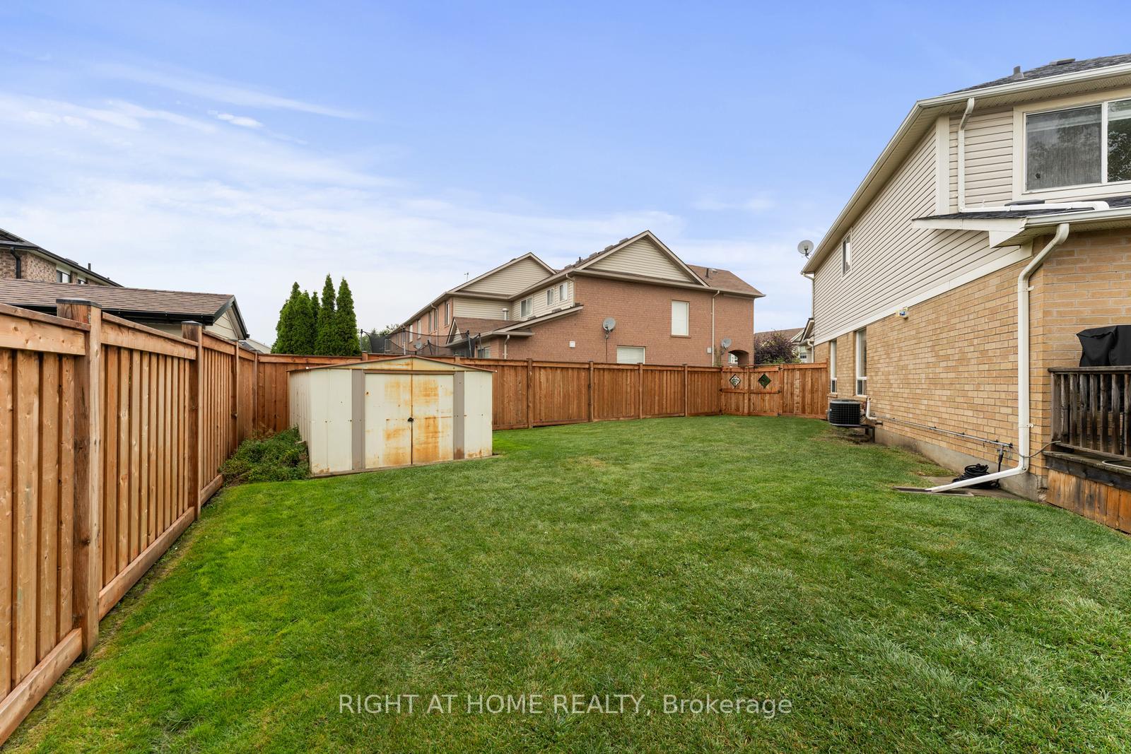 Photo 36 of 394 Baverstock Crescent, Milton, Clarke — HOMEH