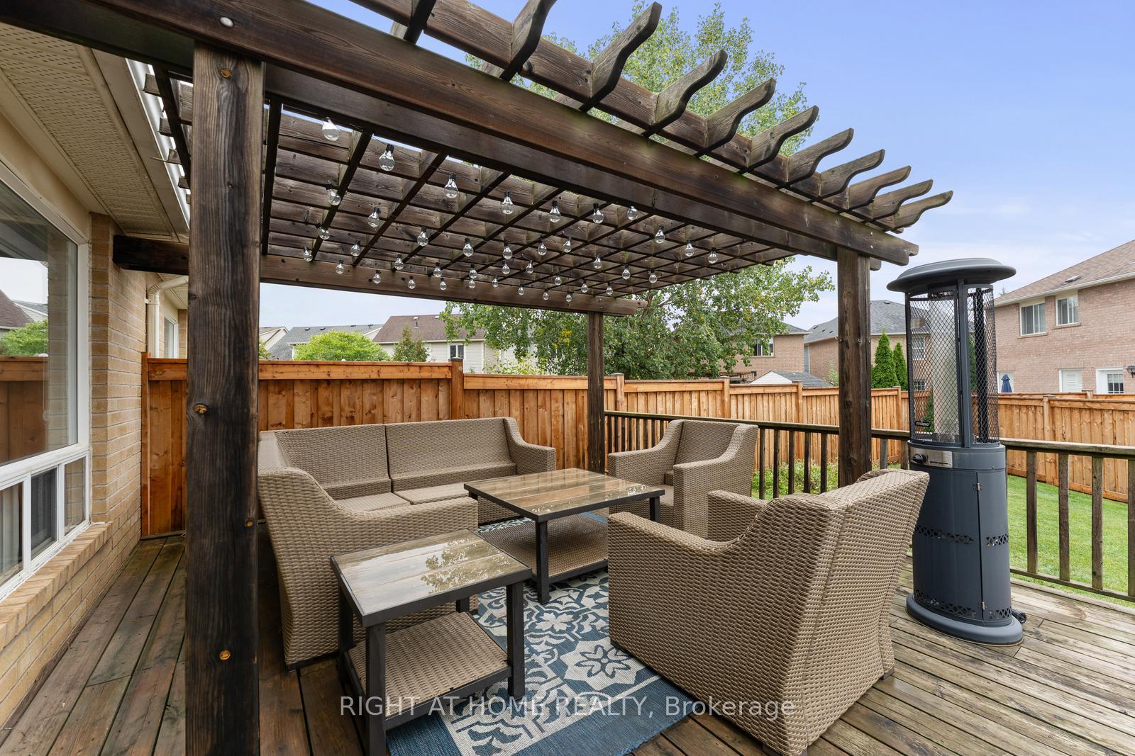 Photo 39 of 394 Baverstock Crescent, Milton, Clarke — HOMEH