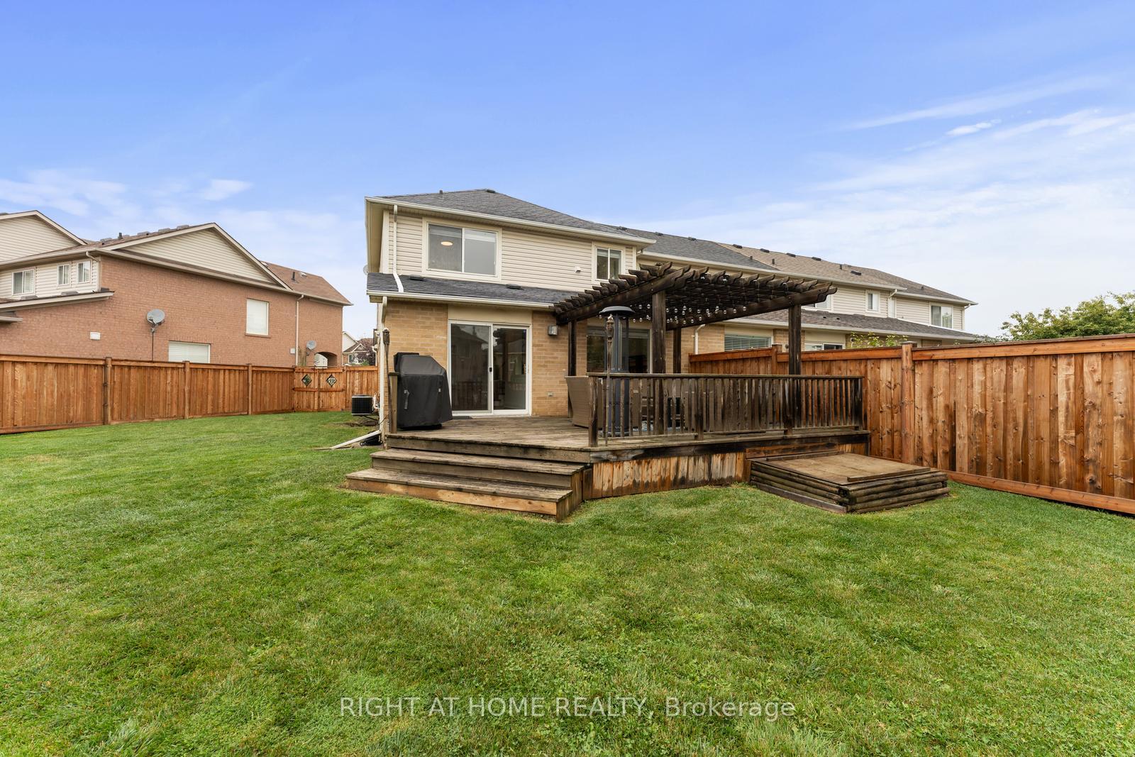 Photo 41 of 394 Baverstock Crescent, Milton, Clarke — HOMEH