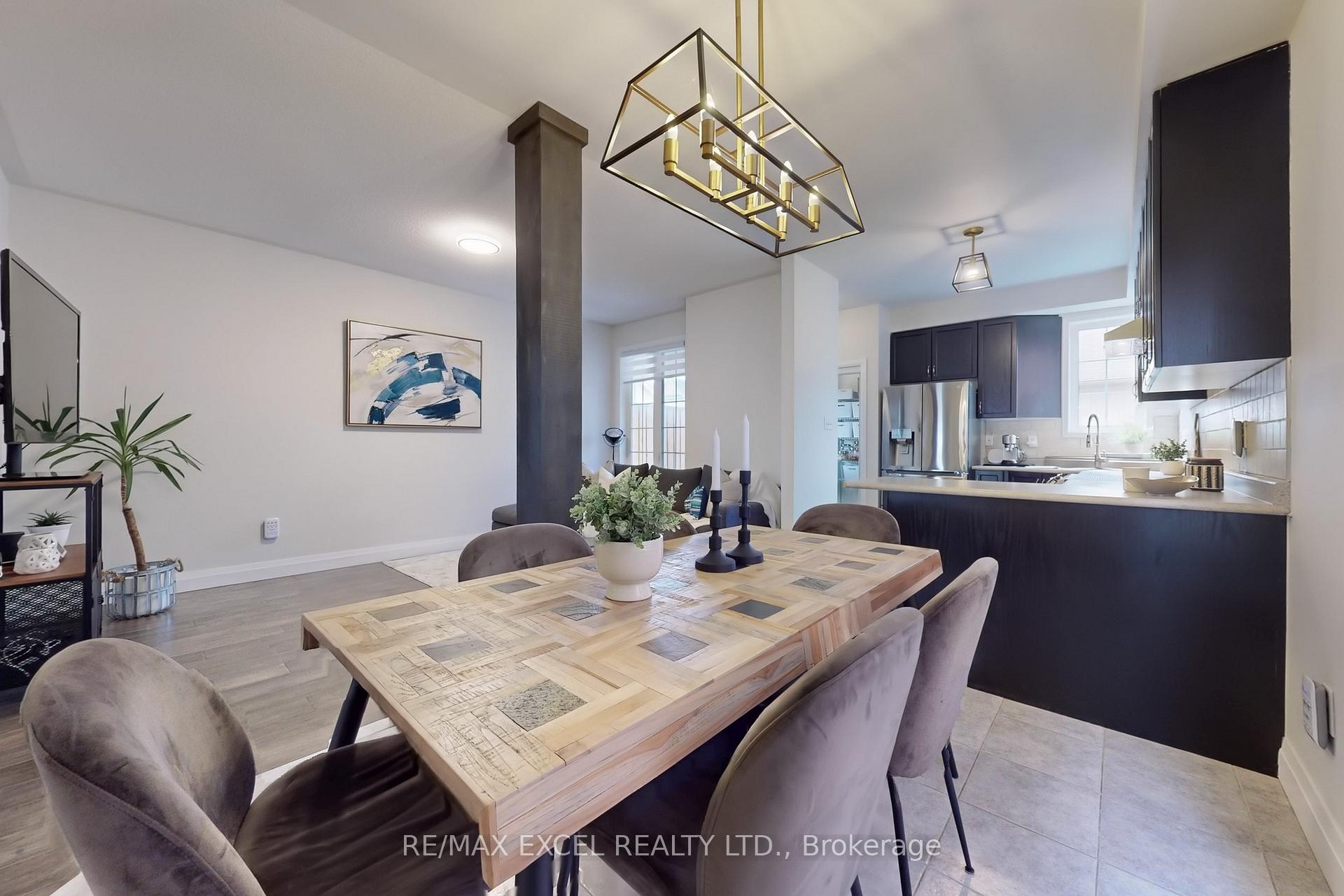 Photo 15 of 556 Country Glen Road, Markham, Cornell — HOMEH