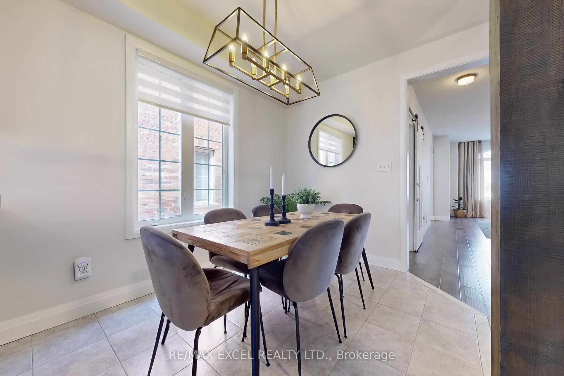 Photo 16 of 556 Country Glen Road, Markham, Cornell — HOMEH