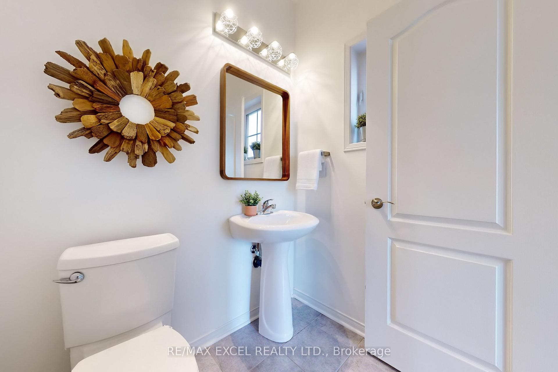 Photo 17 of 556 Country Glen Road, Markham, Cornell — HOMEH