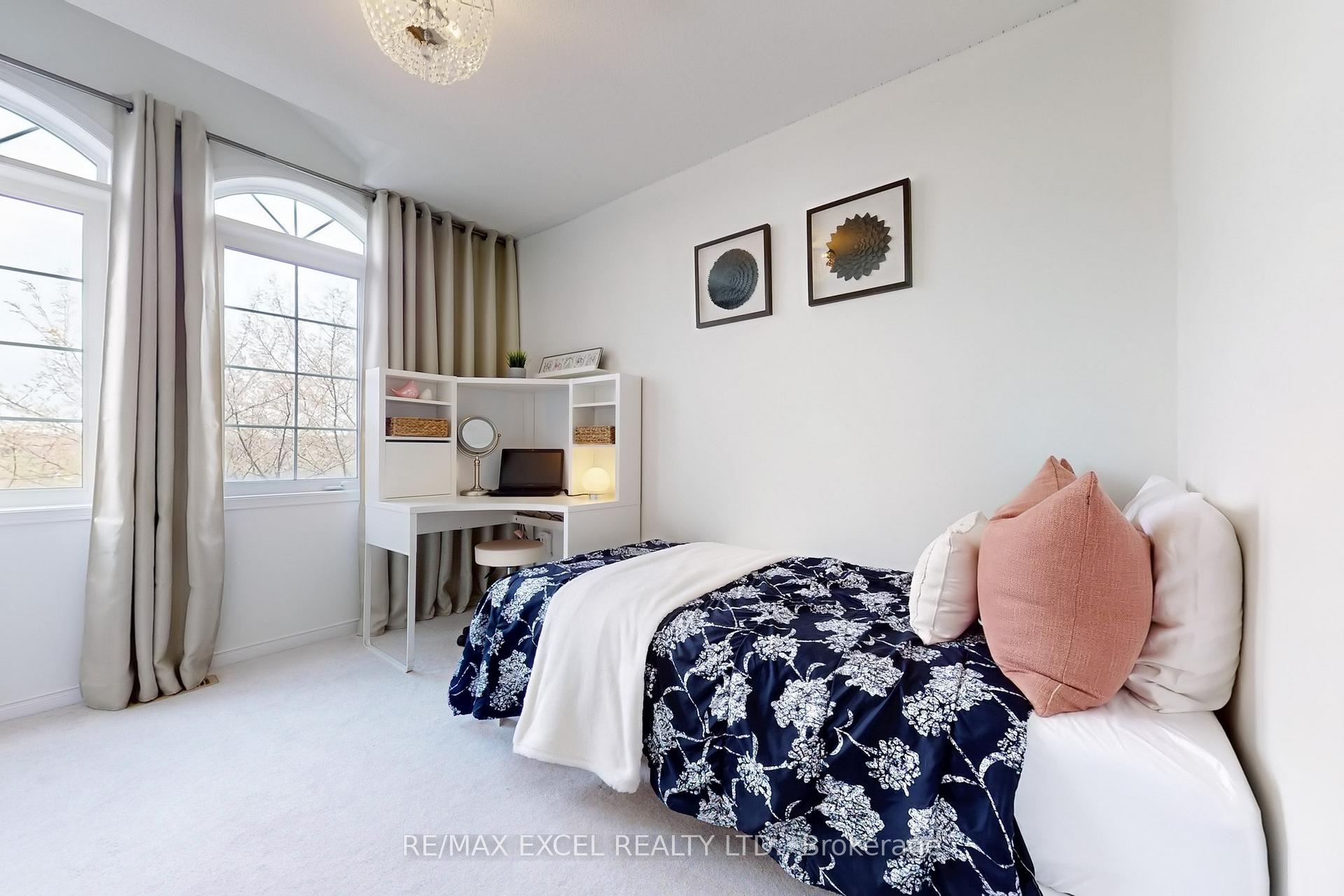 Photo 29 of 556 Country Glen Road, Markham, Cornell — HOMEH