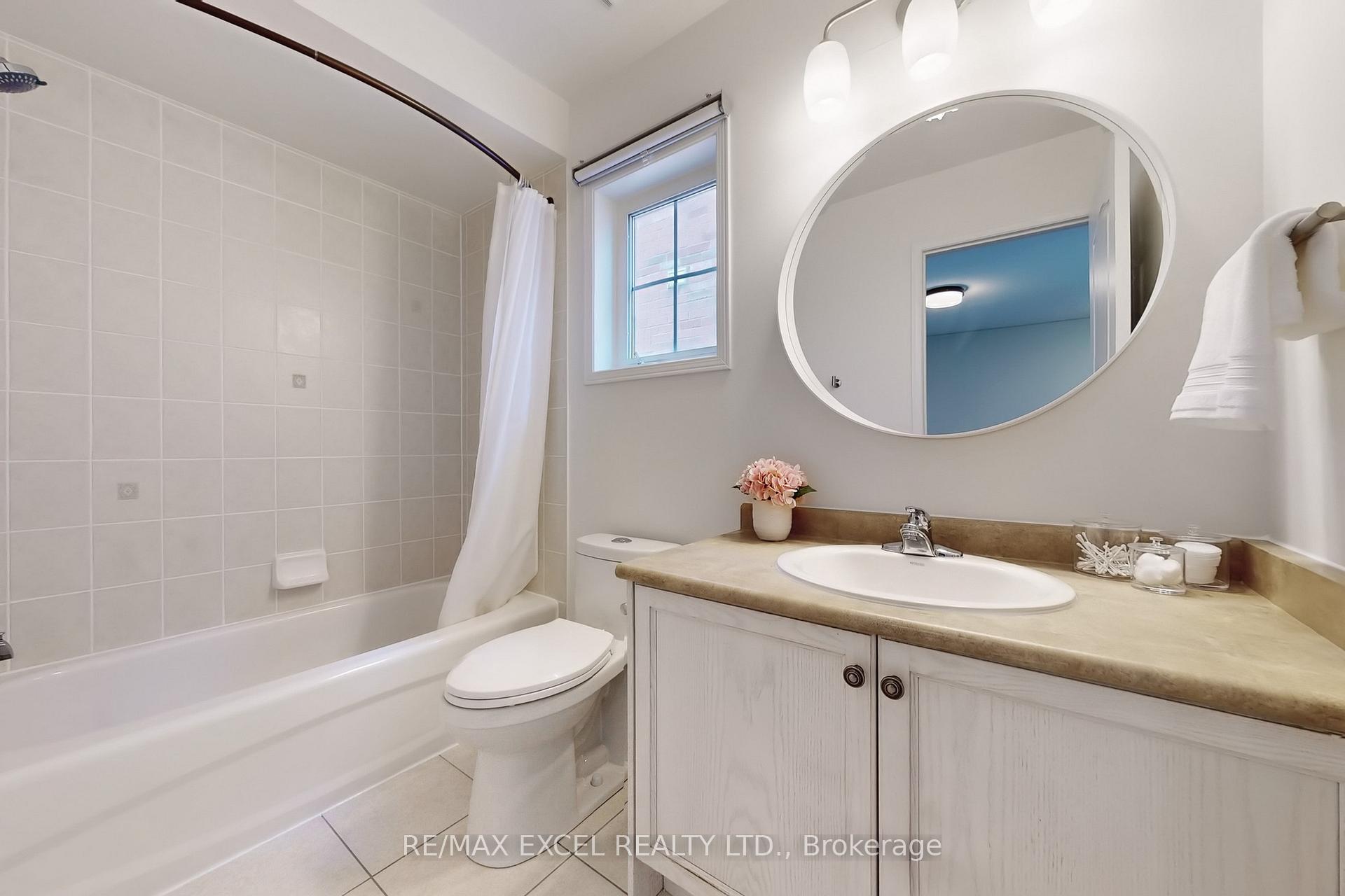 Photo 32 of 556 Country Glen Road, Markham, Cornell — HOMEH