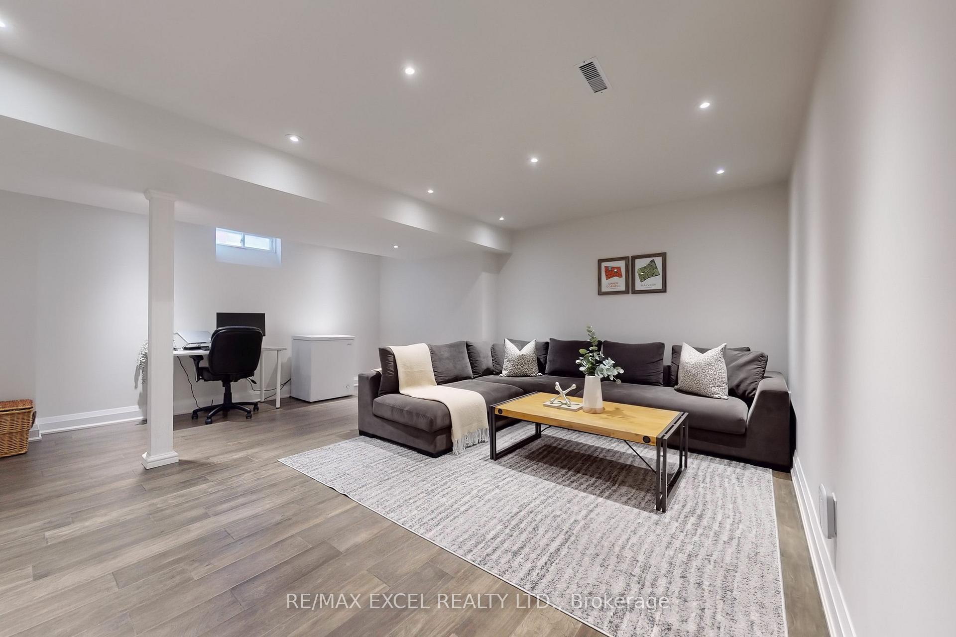 Photo 35 of 556 Country Glen Road, Markham, Cornell — HOMEH