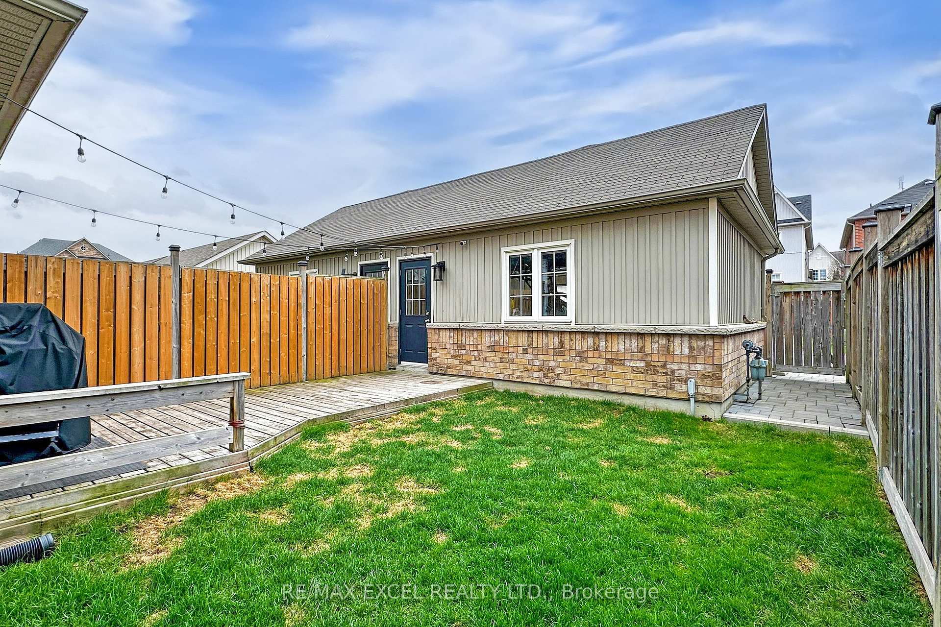 Photo 43 of 556 Country Glen Road, Markham, Cornell — HOMEH