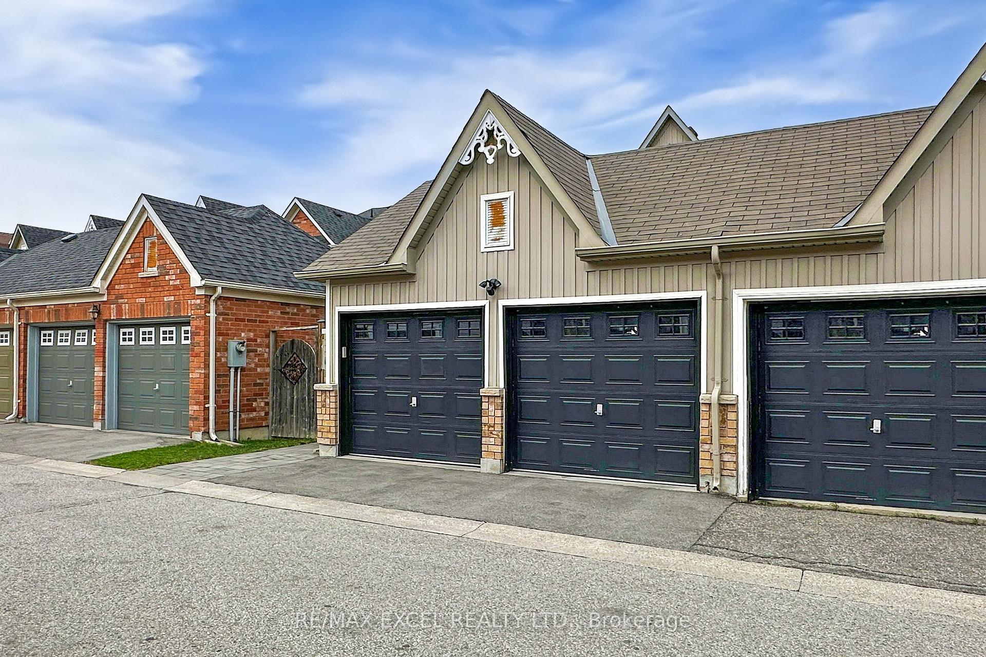 Photo 45 of 556 Country Glen Road, Markham, Cornell — HOMEH