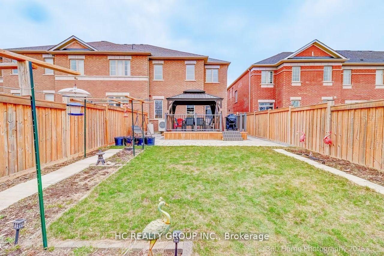 Photo 6 of 24 Decast Crescent, Markham, Box Grove — HOMEH