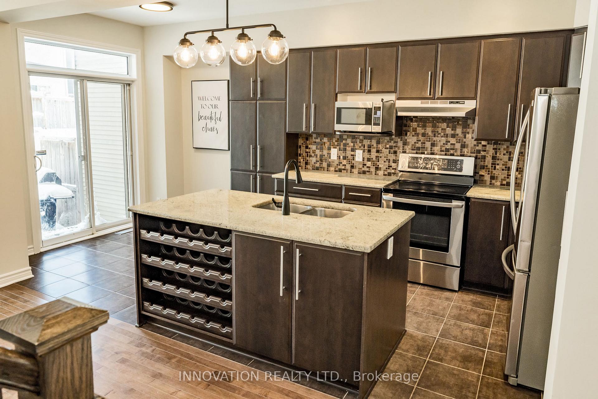 Photo 18 of 31 Torbec Avenue, Ottawa, Kanata - Kanata Lakes/Heritage Hills — HOMEH